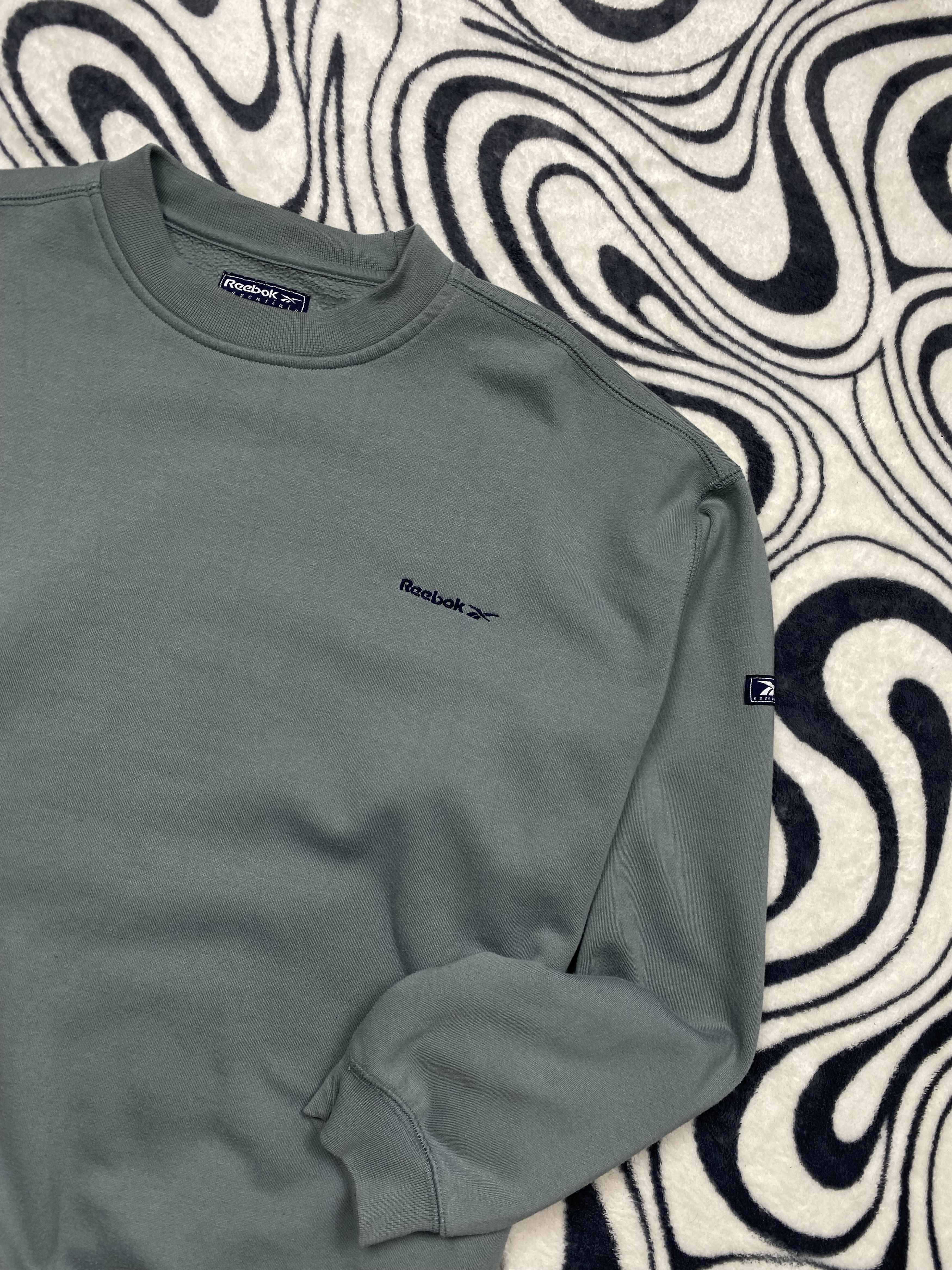 Reebok Reebok 90s Vintage Mens Sweatshirt Size US L / EU 52-54 / 3 - 2 Thumbnail