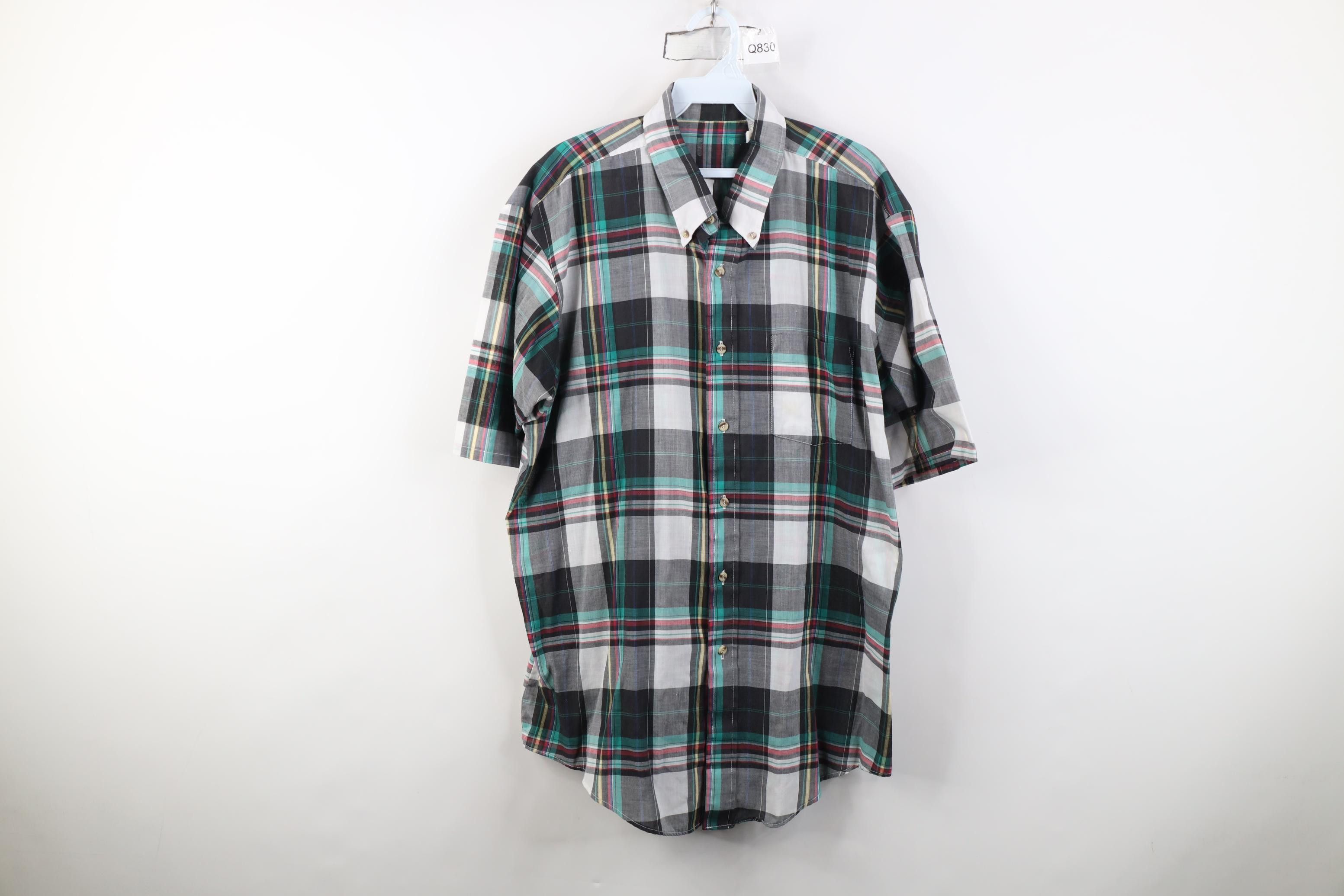 Vintage Vintage 70s Streetwear Short Sleeve Button Down Shirt USA Size US XL / EU 56 / 4 - 1 Thumbnail