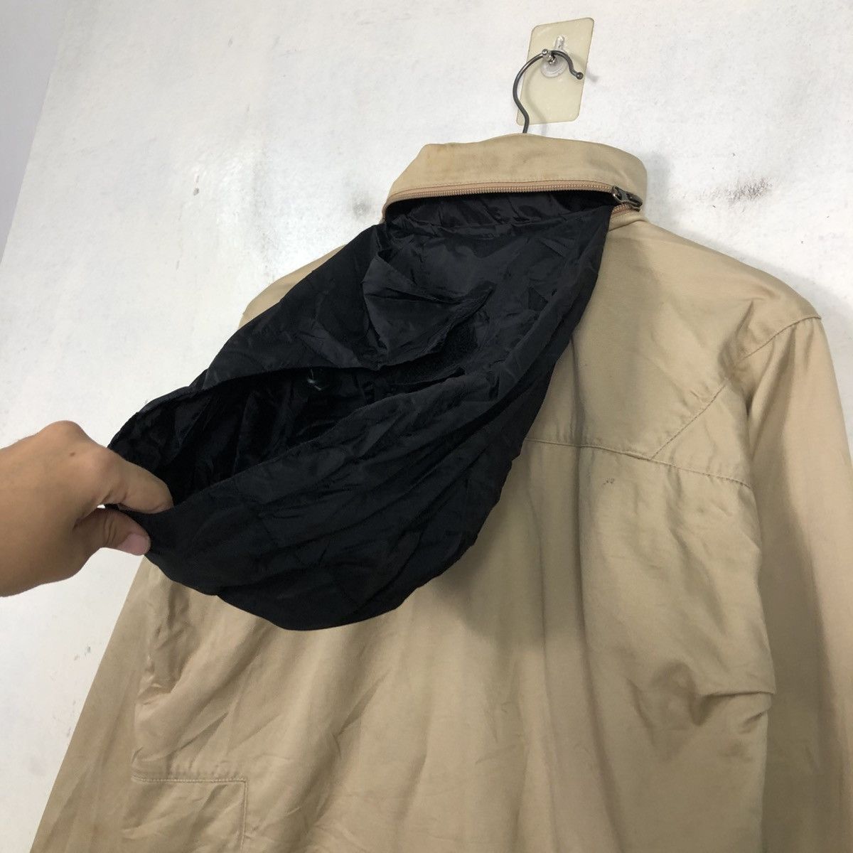 Emporio Armani 📌Cropped Biker Jacket Bono Hoodie Emporio Armani Size US M / EU 48-50 / 2 - 12 Thumbnail
