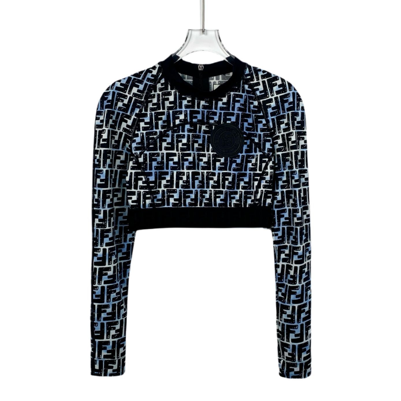 Fendi Fendi Roma Logo Full Print Round Neck Long Sleeve Crop Top T Size M / US 6-8 / IT 42-44 - 1 Thumbnail