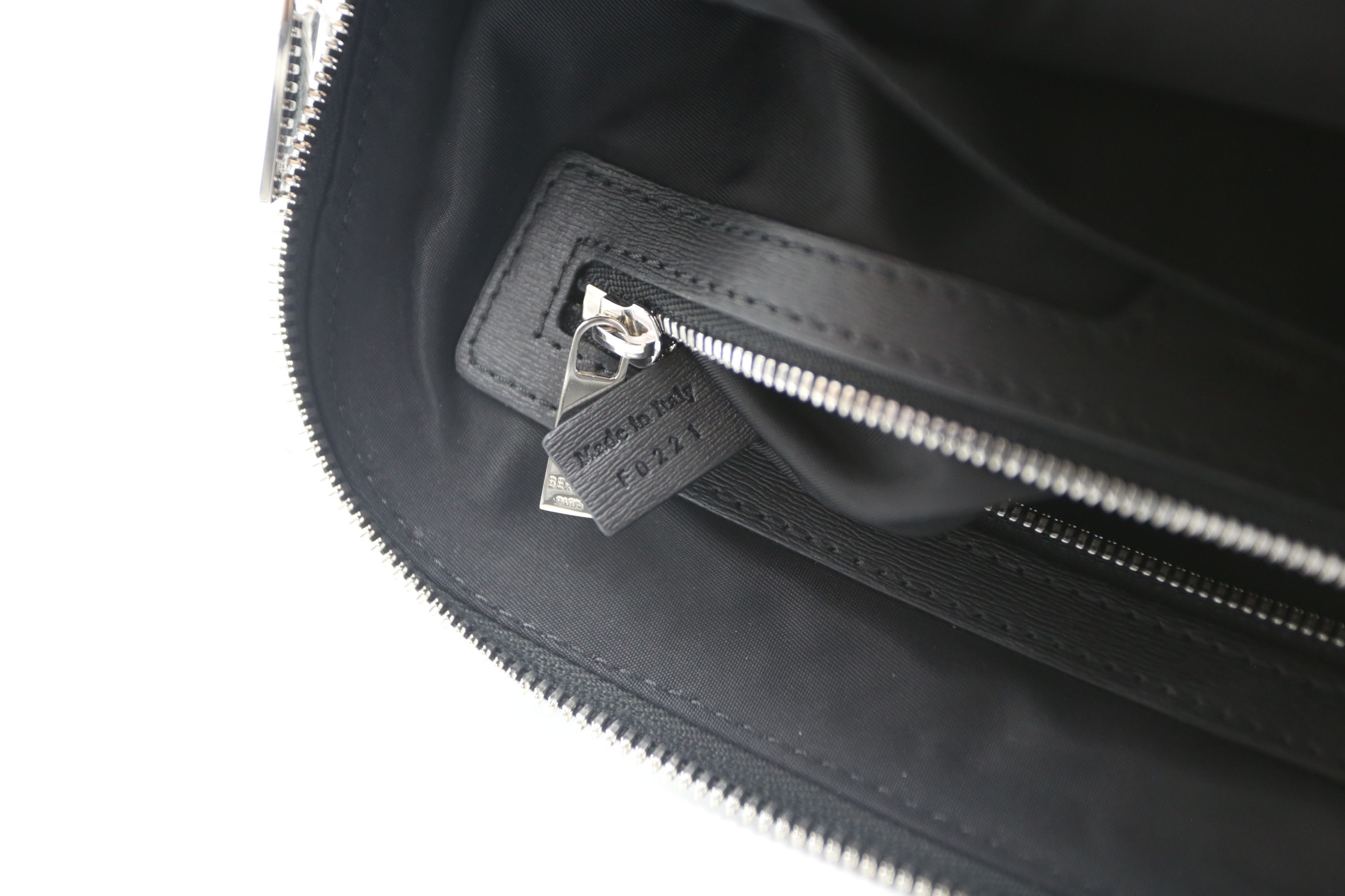 Berluti Berluti - KVA - F/W 21 - Signature Canvas & Leather Wash Bag Size ONE SIZE - 11 Thumbnail