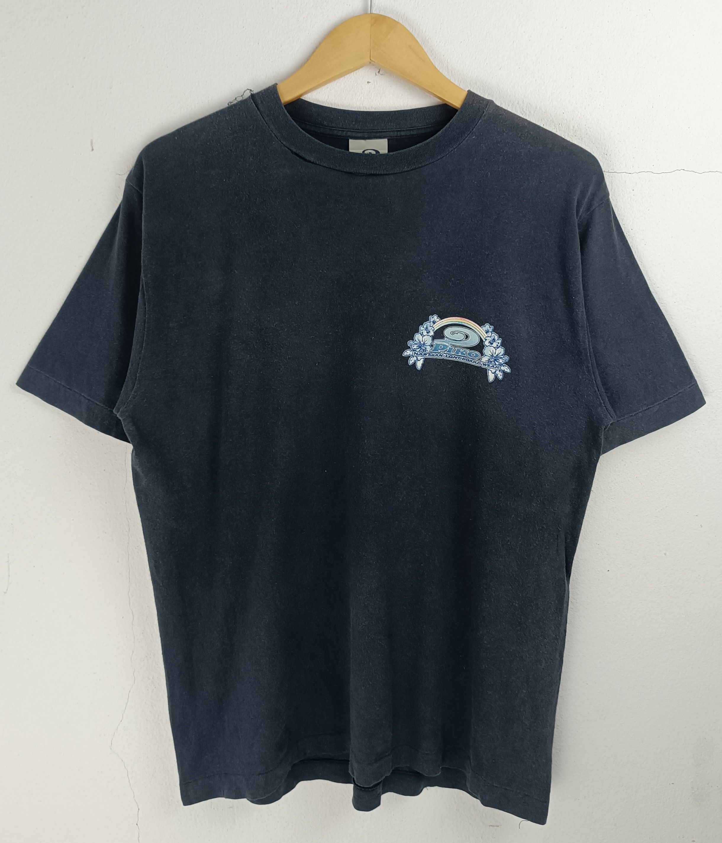 Vintage VINTAGE 90'S PIKO HAWAIIAN LONGBOARD WEAR SURF SUN BEACH TEE Size US M / EU 48-50 / 2 - 4 Thumbnail