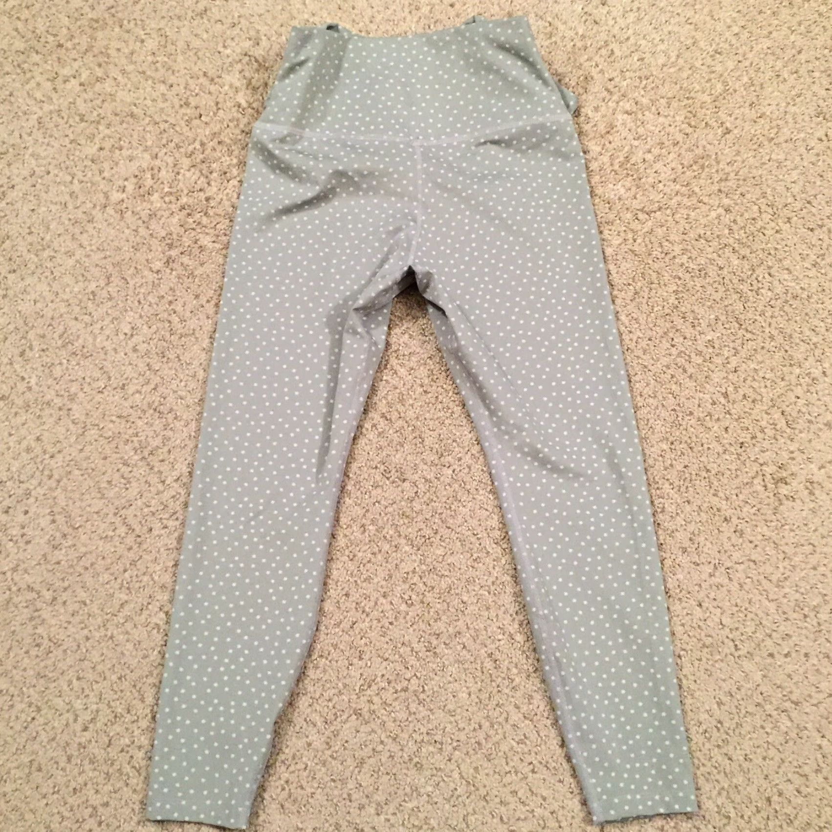 Nike Nike Leggings Women L Gray Polka Dot Dri Fit Ankle 24in Inseam Regular Rise Mid 8.5-10.5in Size 36" / US 14 / IT 50 - 7 Thumbnail