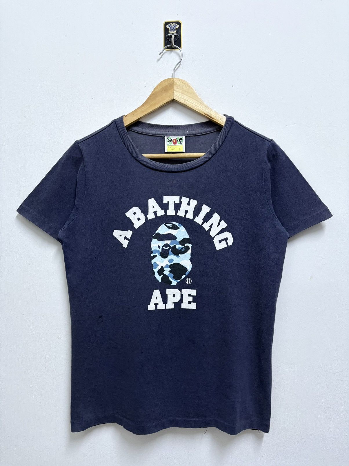 Bape 2000’s A Bathing Ape Camouflage Navy Ladies T-Shirt Size M / US 6-8 / IT 42-44 - 1 Thumbnail