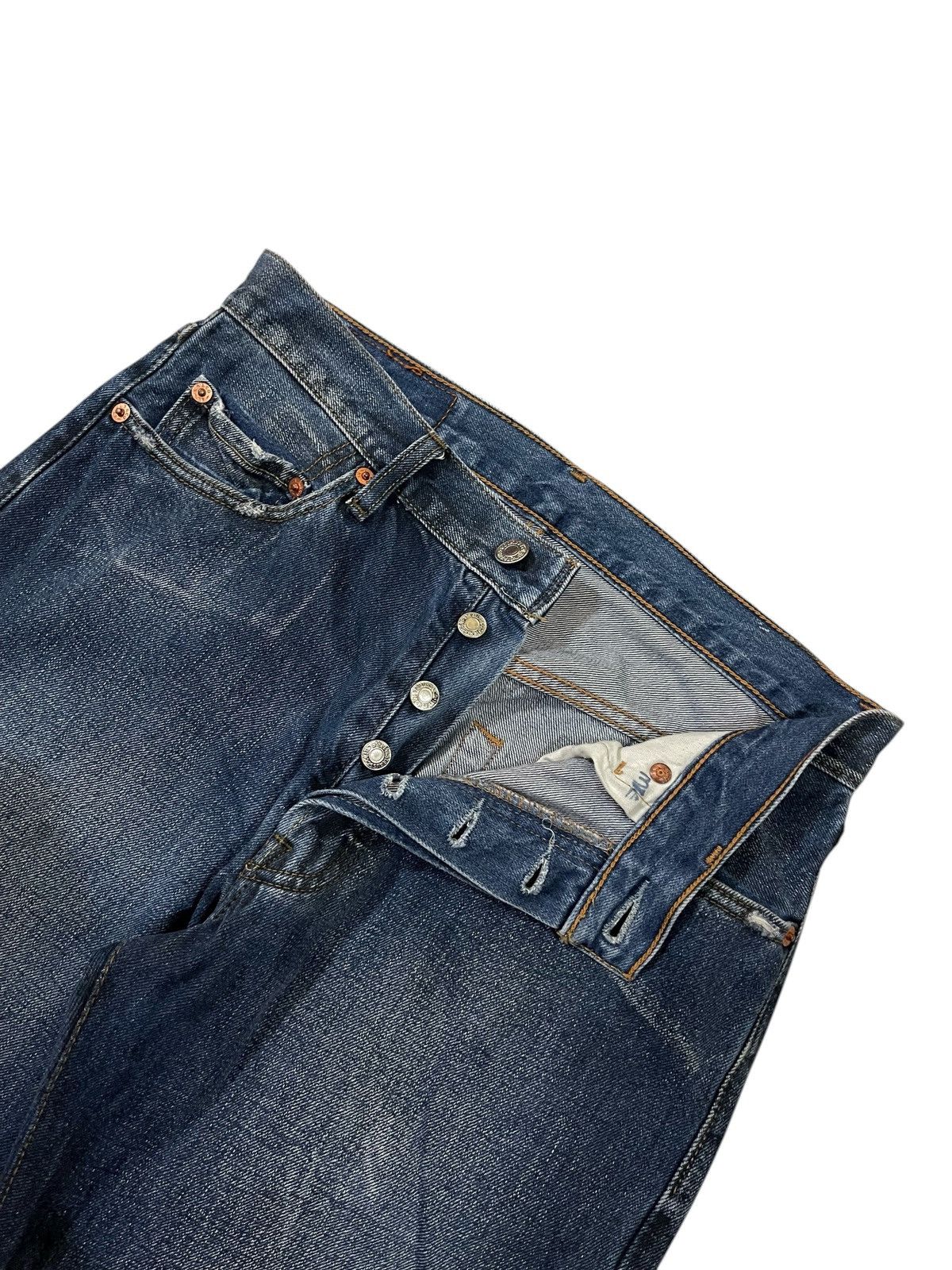 Levi's Vintage 2000's Levi's 501 Button Fly C182 Jeans Denim Size US 30 / EU 46 - 10 Thumbnail