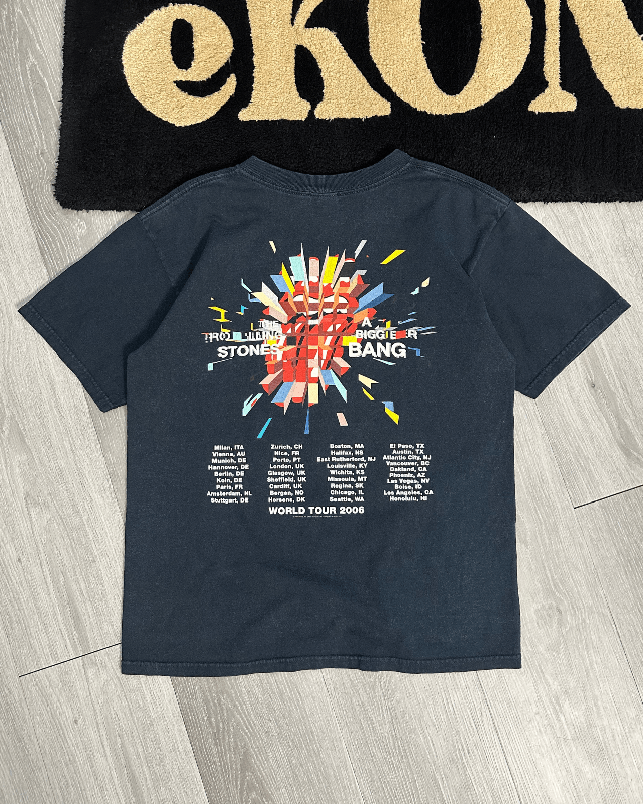 T-shirt The Rolling Stones - Tournée Bigger Bang Europe 2006 - Taille L - Vert Kaki - Coton