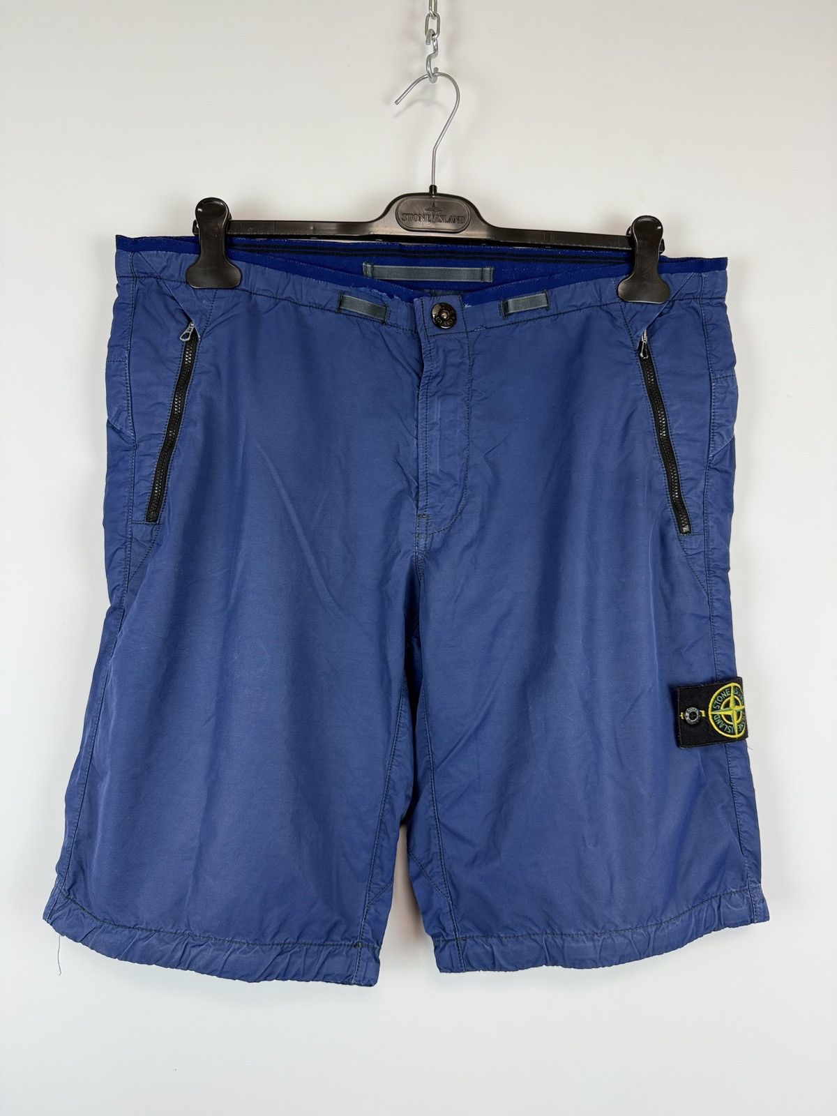 Stone Island Blue Stone Island shorts Size US 32 / EU 48 - 1 Thumbnail