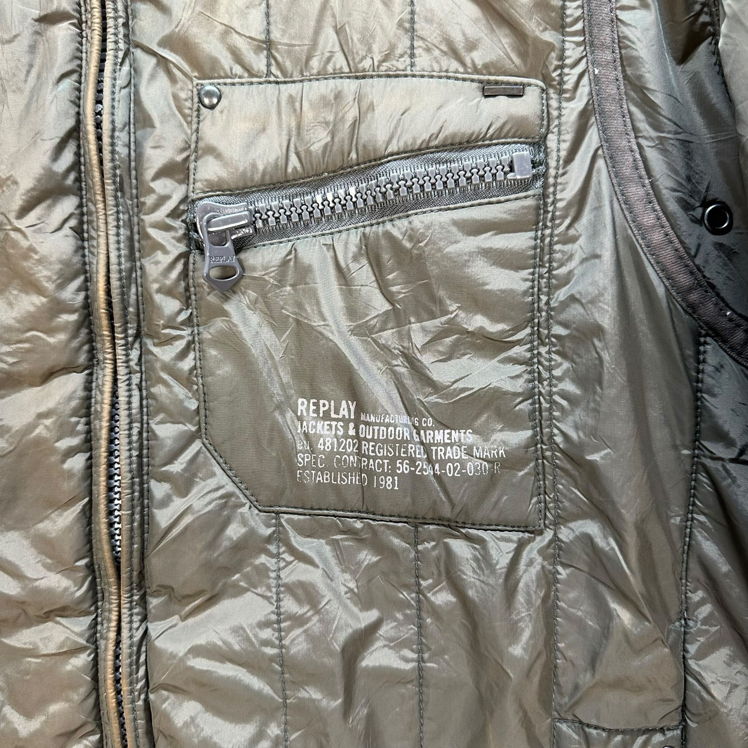 Replay Replay R-81-56Y Nice Design Nylon Jacket #A17-0410 Size US L / EU 52-54 / 3 - 3 Thumbnail