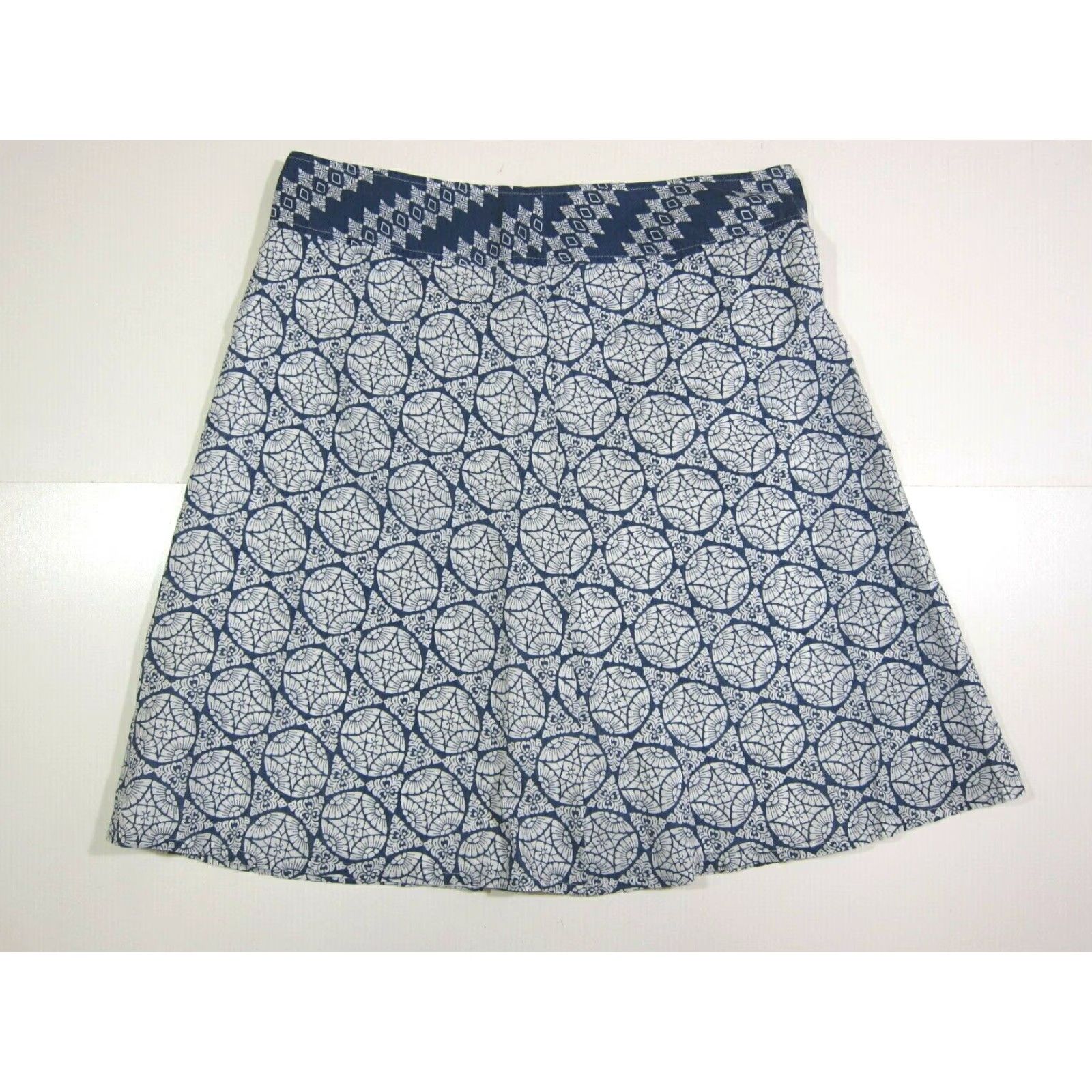 Eddie Bauer Eddie Bauer Skirt Women's A-Line 14/L Blue White Paisley Floral 100% Cotton Knee Length Zipper Lined Casual Formal Workwear Size 36" / US 14 / IT 50 - 2 Thumbnail