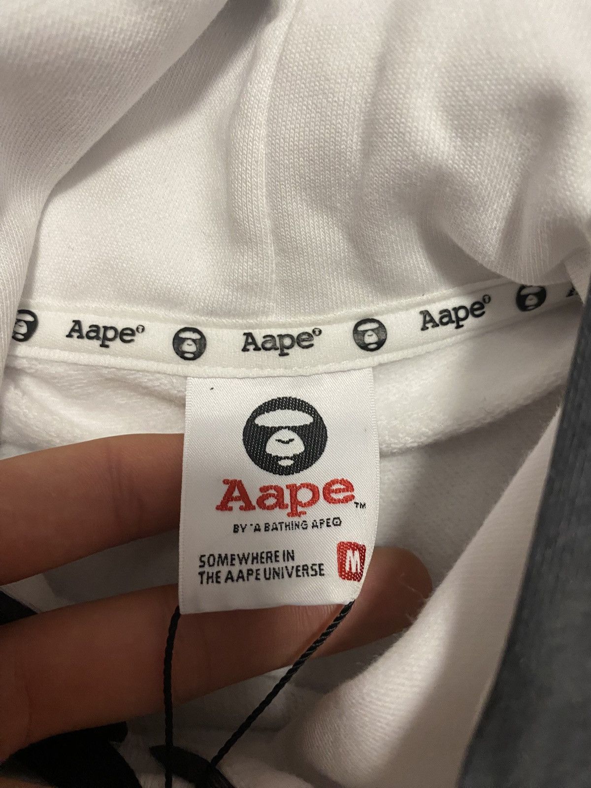 Aape White AAPE By A Bathing Ape Hoodie. Size M. Size US M / EU 48-50 / 2 - 9 Thumbnail