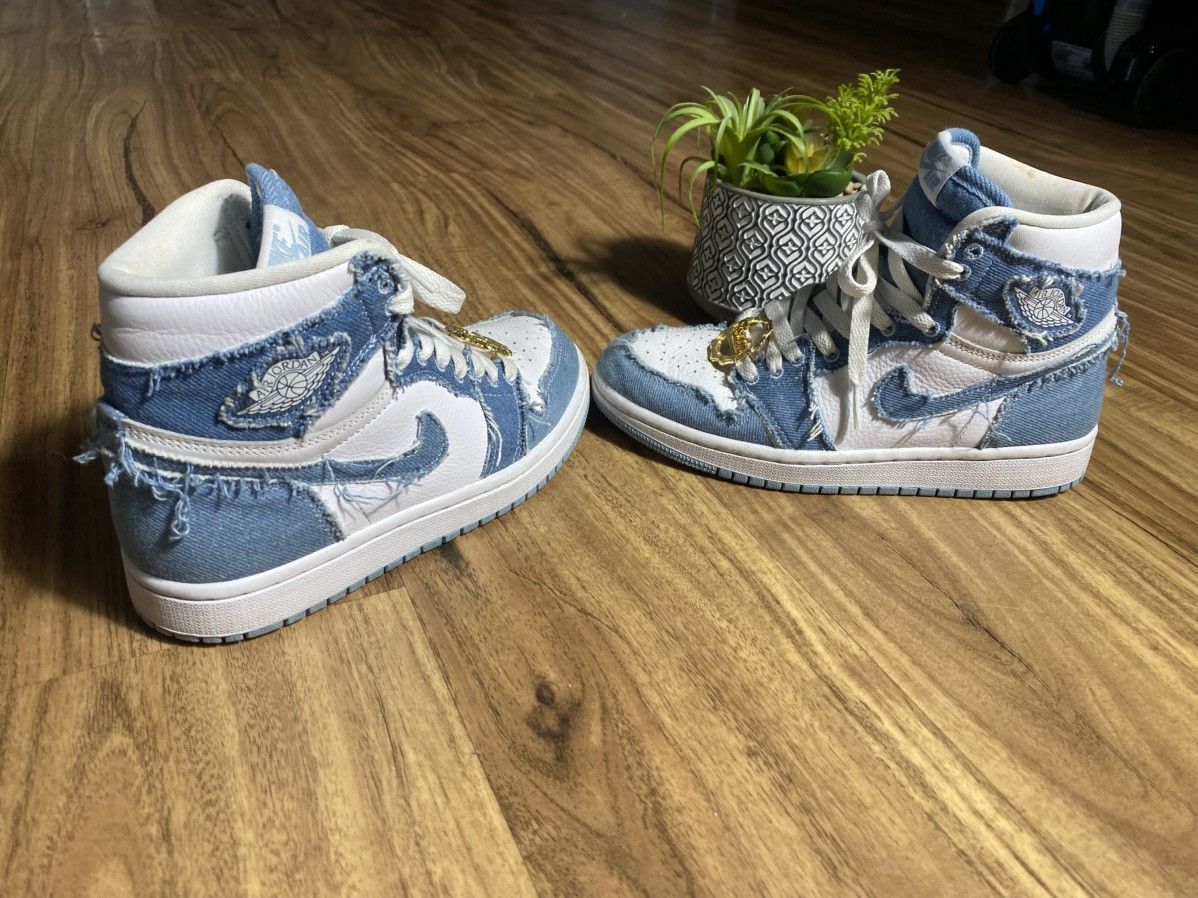 Jordan Brand Air Jordan 1 High OG Denim Size US 6 / IT 36 - 1 Thumbnail