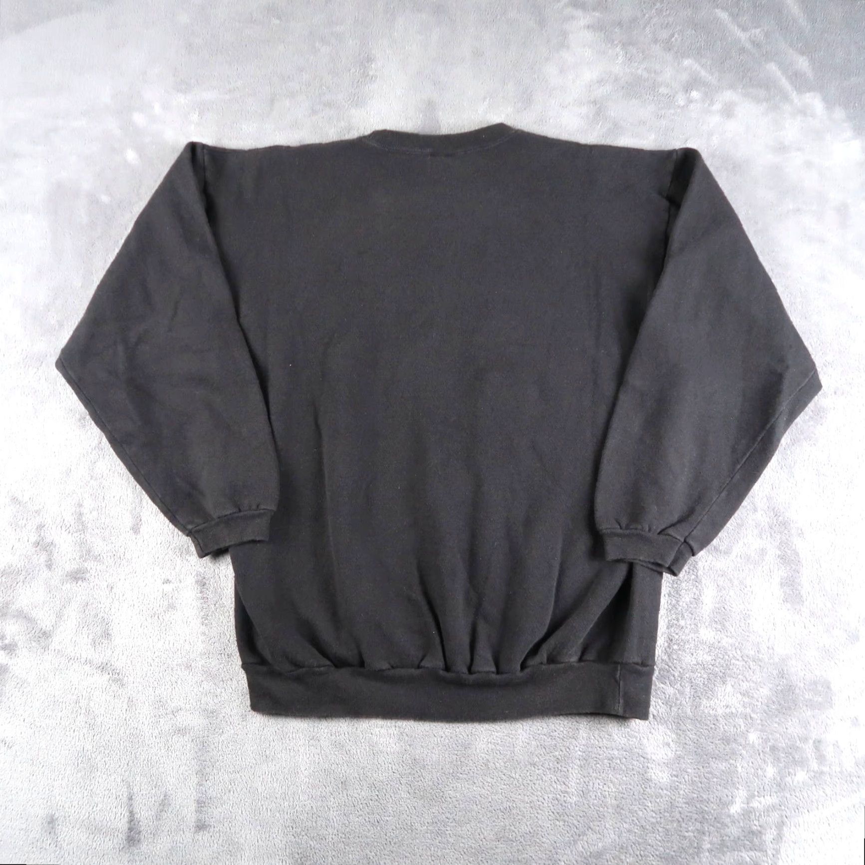Guess VINTAGE Guess Sweatshirt Mens OS Black Crewneck Embroidered Logo USA Made 90s Size US M / EU 48-50 / 2 - 2 Thumbnail