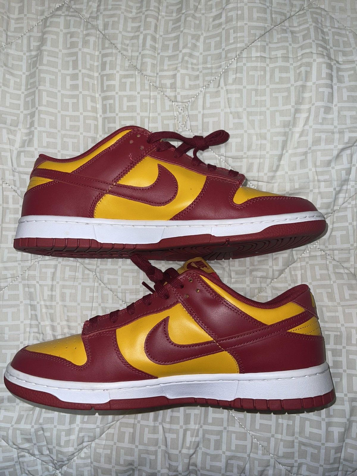 Nike Nike SB Dunk Low ‘USC Trojans’ Size US 10.5 / EU 43-44 - 2 Thumbnail