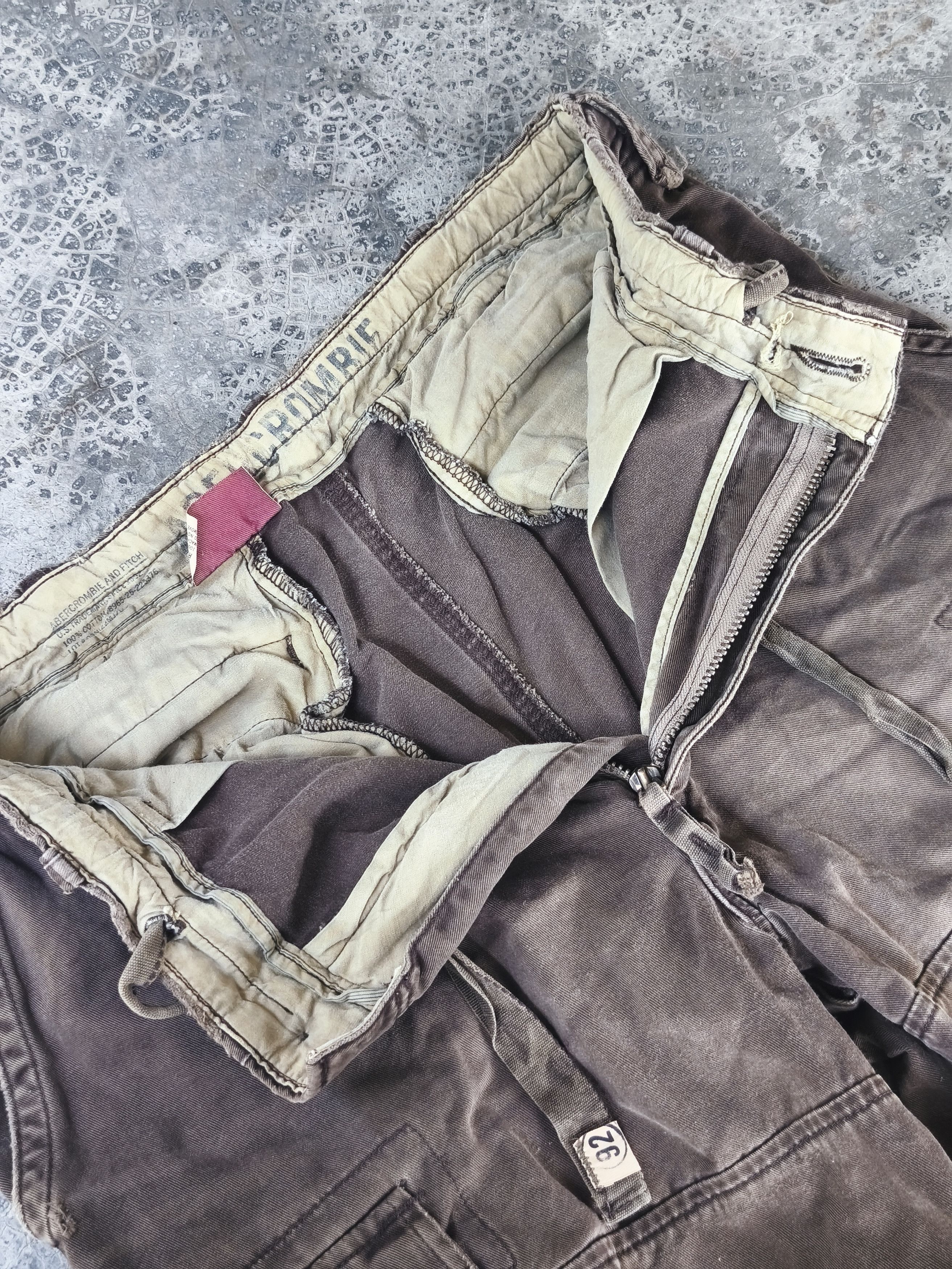 Abercrombie & Fitch Vintage Abercrombie and fitch Brown Cargo Pants Size US 35 - 5 Thumbnail