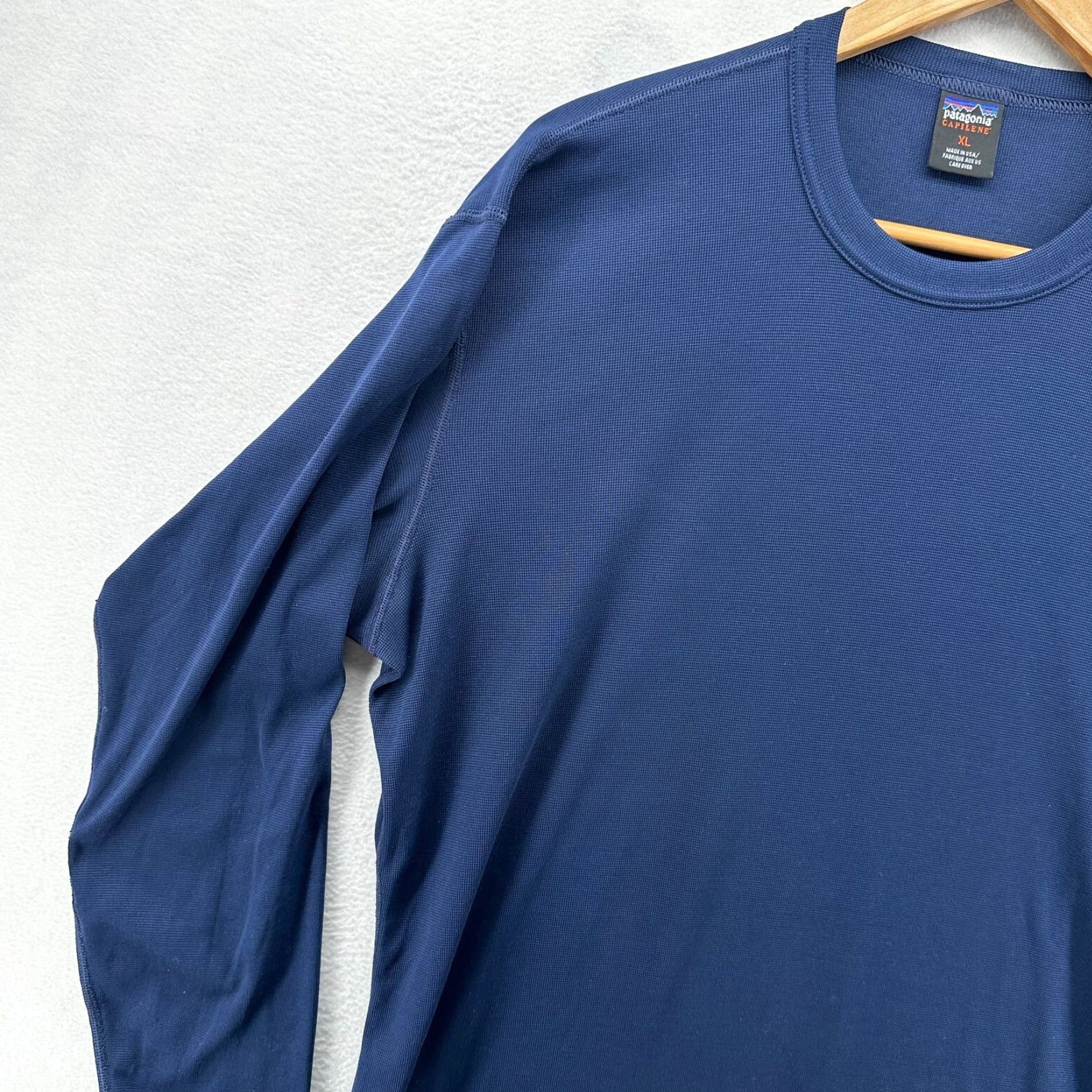 Patagonia Patagonia Capilene Pullover T-Shirt Blue XL Long Sleeve Crew Neck Men Shirt Winter Regular Comfort Pullover Solid Classic Size US XL / EU 56 / 4 - 3 Thumbnail