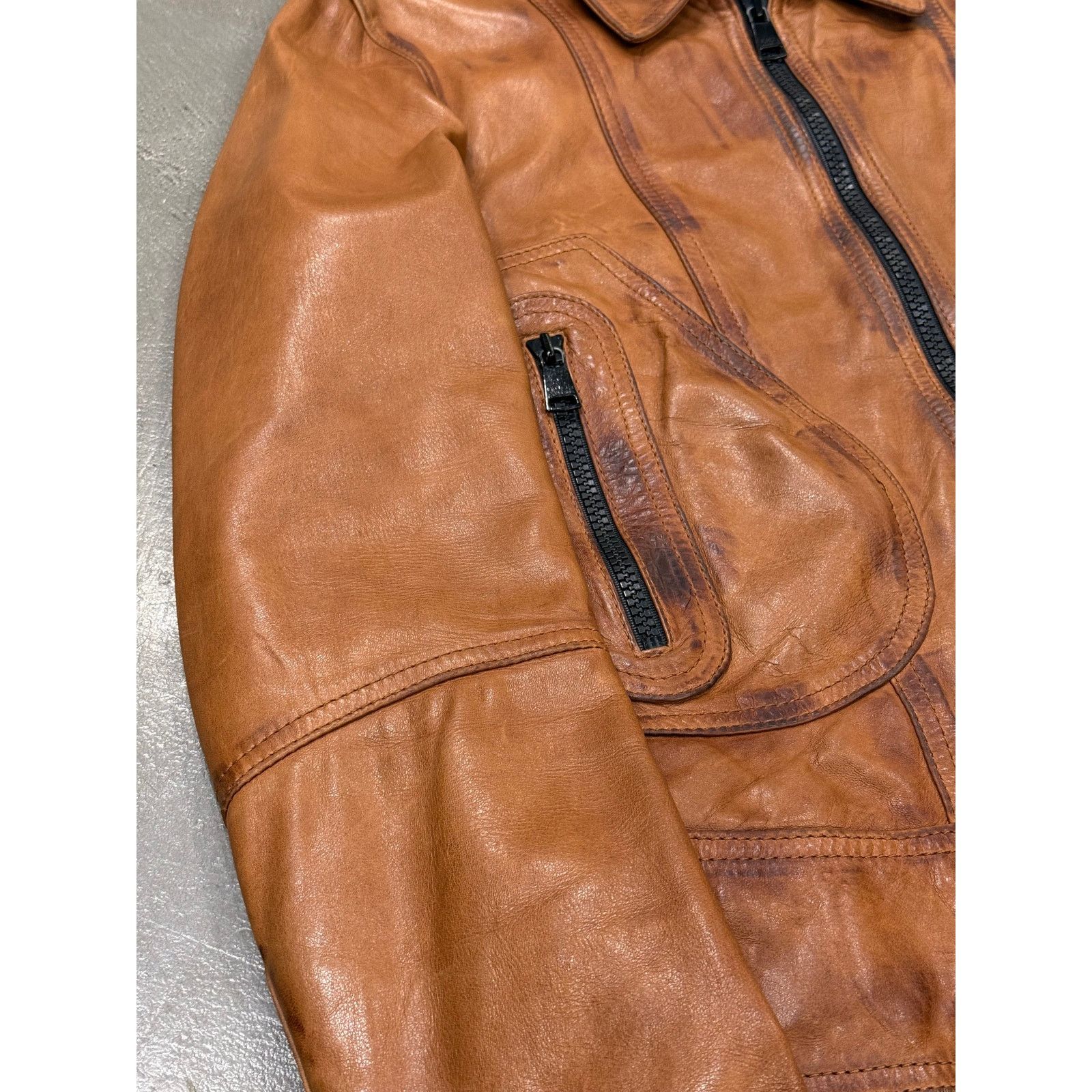 Dolce & Gabbana 2000s Dolce & Gabbana stained rust leather jacket Size XL / US 12-14 / IT 48-50 - 3 Thumbnail