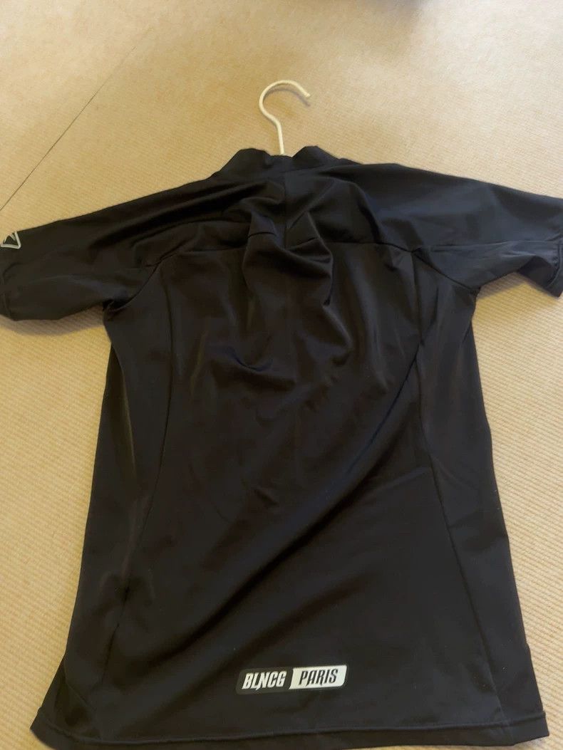 Balenciaga Balenciaga Tight short sleeves Size US XL / EU 56 / 4 - 2 Thumbnail