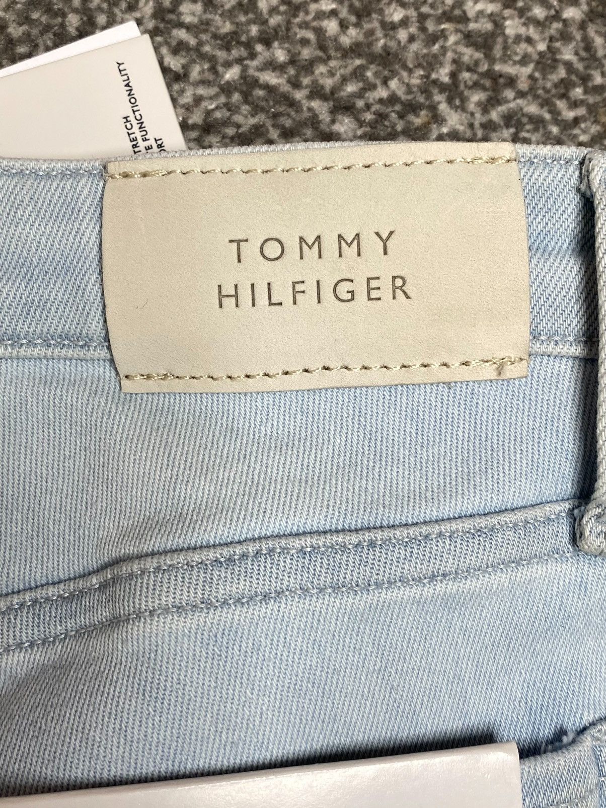 Tommy Hilfiger Tommy Hilfiger Skinny Jeans Size 25" / US 0 / IT 36 - 4 Thumbnail