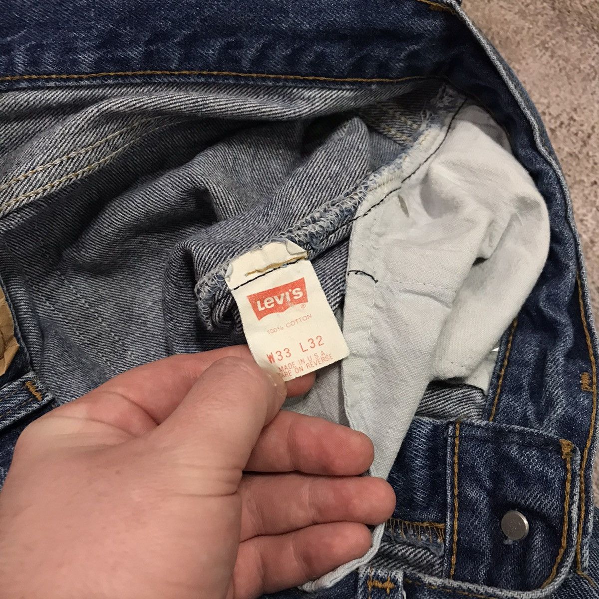 Vintage Vintage 90s Levis Faded Relaxed Fit Jeans Grunge Skate 33 Size US 33 - 8 Thumbnail