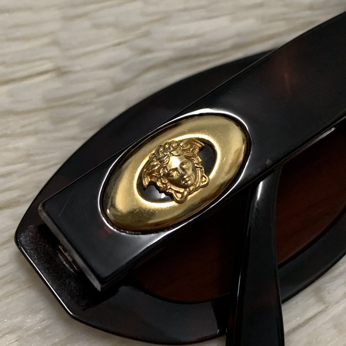 Versace Vintage GIANNI VERSACE Gold Medusa Logo Sunglasses Size ONE SIZE - 11 Thumbnail
