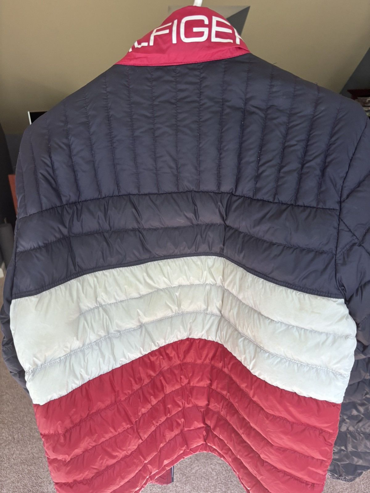 Tommy Hilfiger Tommy Hilfiger puffer jacket packable red blue white Size US S / EU 44-46 / 1 - 5 Thumbnail