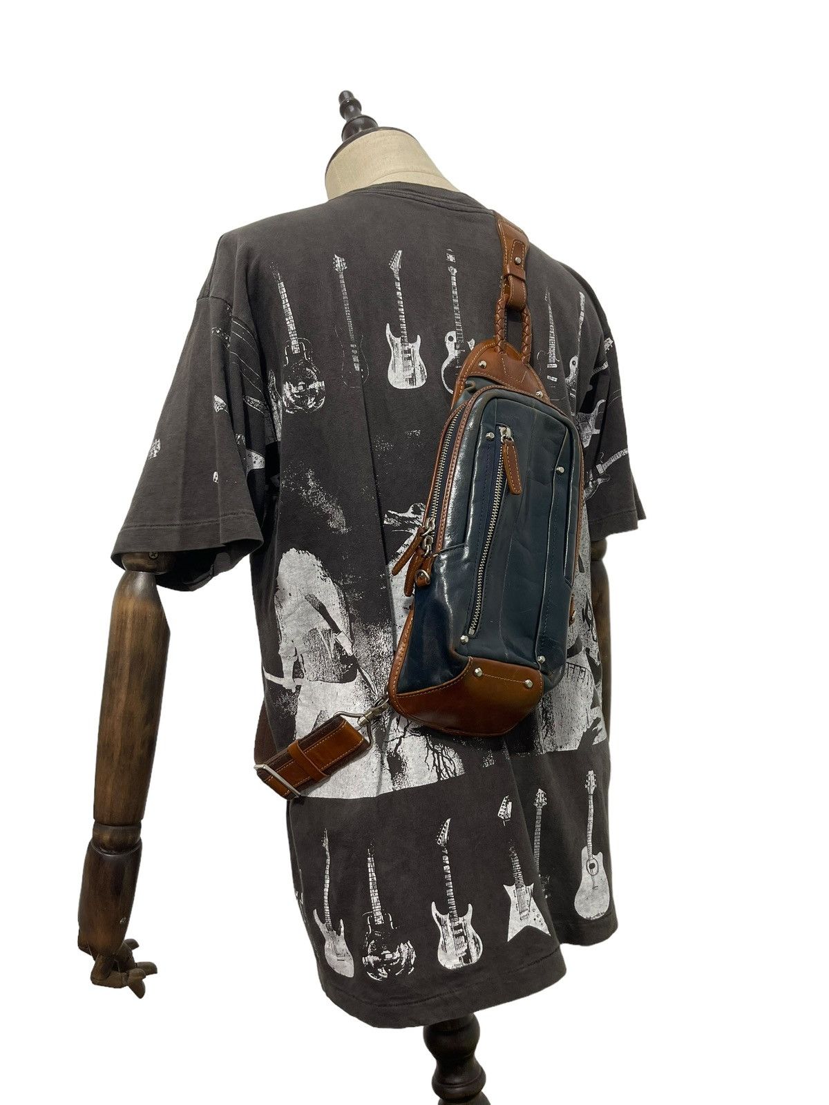 Full Leather Patina Kiefer Neu Cross Body Bag 2🟩