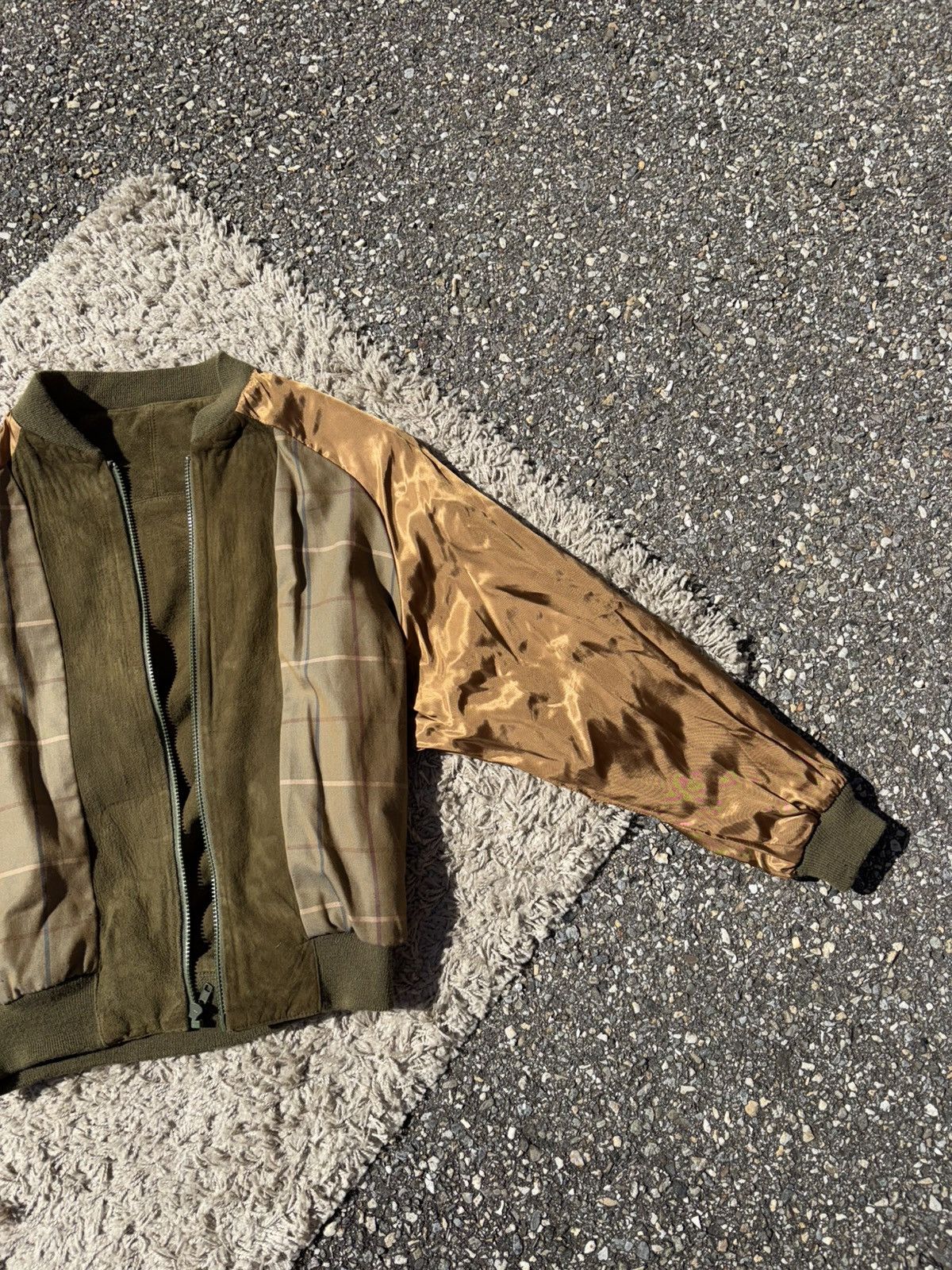 Burberry Burberry Vintage Green Suede Bomber Jacket – Genuine Leather Size US S / EU 44-46 / 1 - 5 Thumbnail