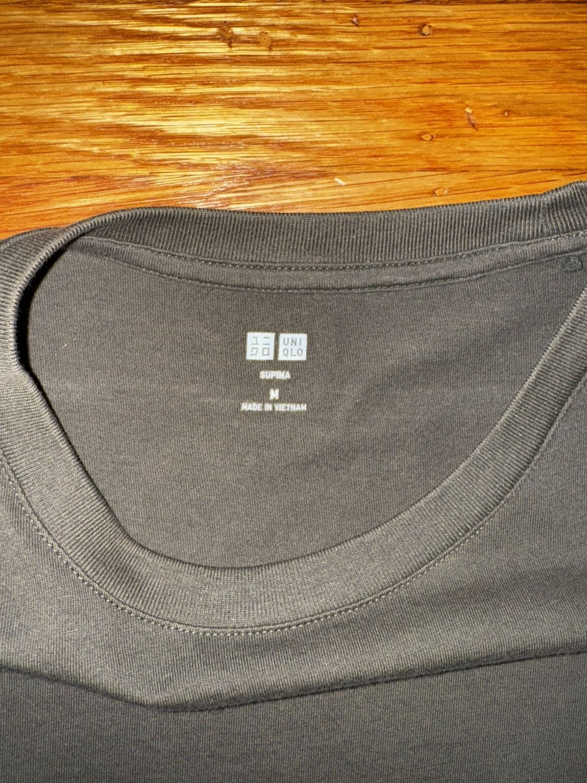 Uniqlo Uniqlo Supima T-Shirt Green - size Medium Size US M / EU 48-50 / 2 - 2 Thumbnail