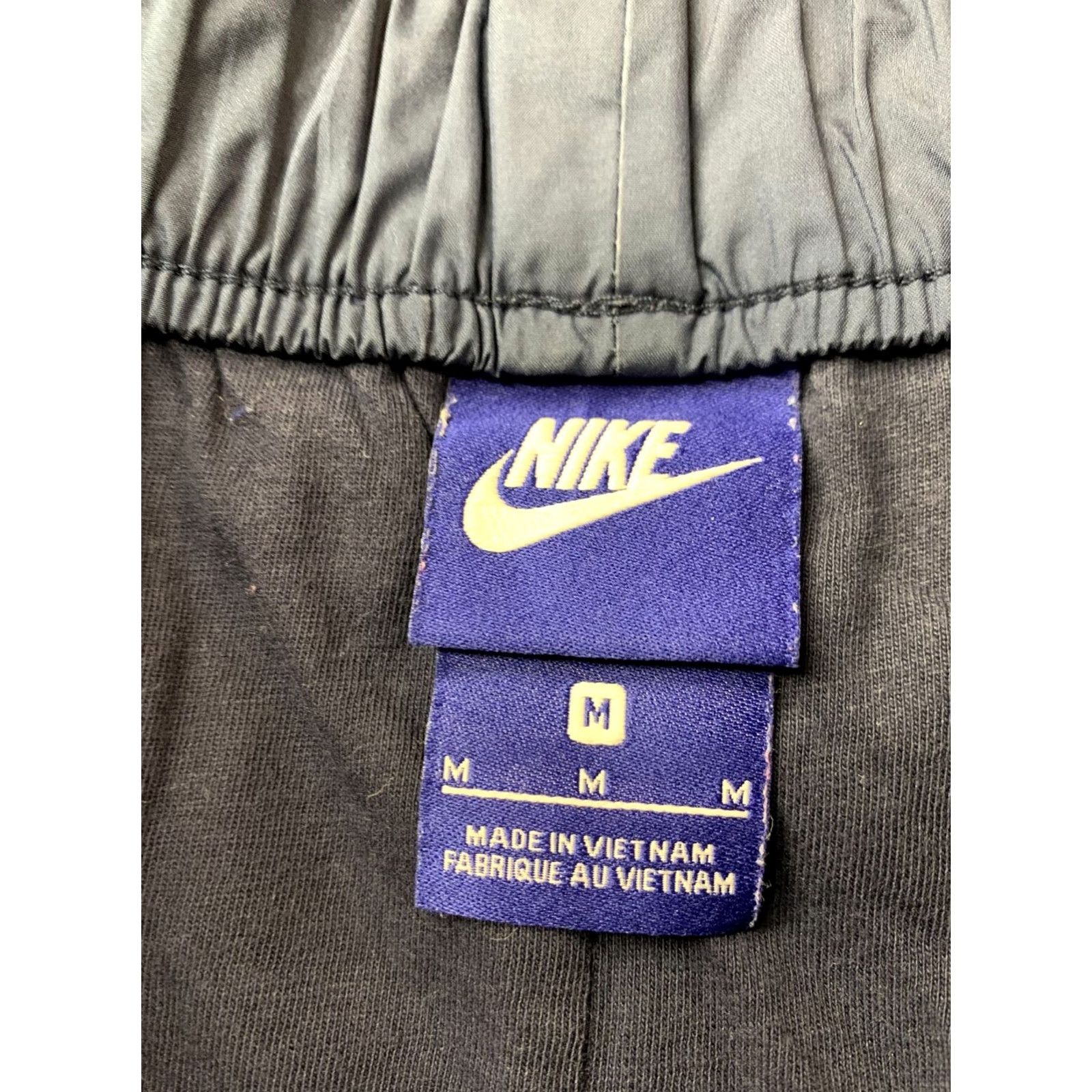 Nike NIKE WOMEN TRAINING RUN RUNNING SHORTS M Medium Navy Blue Sl slash Pocket Polyester Women's Training Shorts 90s? Size 32" / US 10 / IT 46 - 4 Thumbnail
