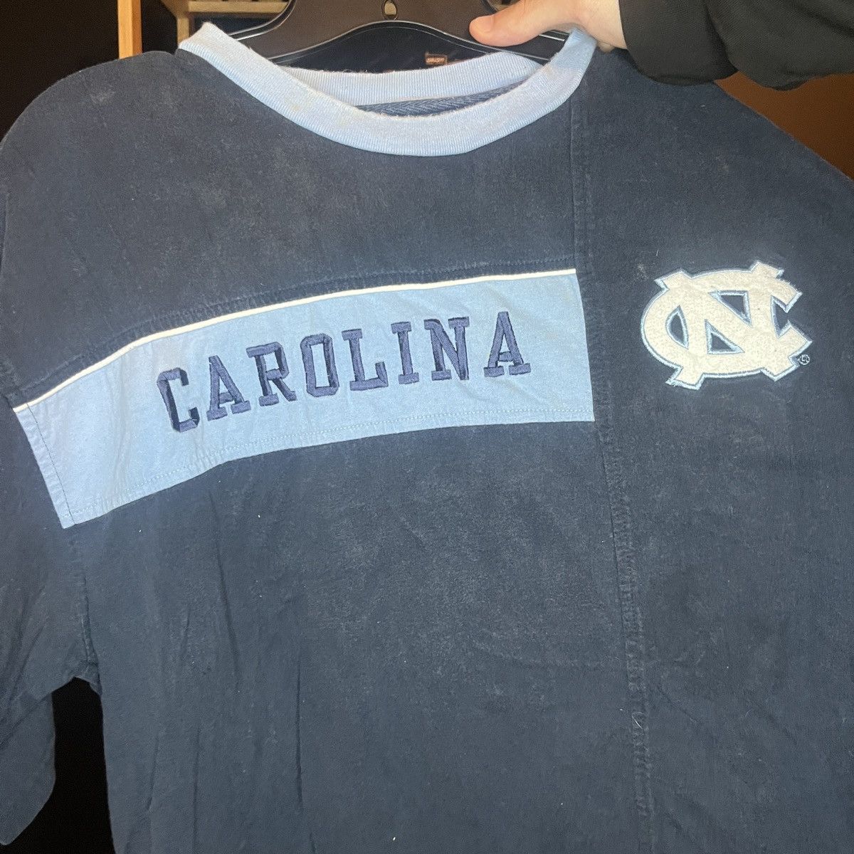 Other Vintage UNC Tar Heels North Carolina Embroidered T Shirt Size US XL / EU 56 / 4 - 2 Thumbnail