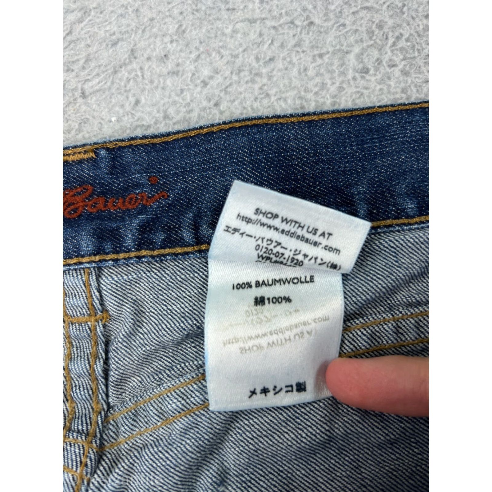 Eddie Bauer Eddie Bauer Jeans Women 28 Blue Denim Capri Cotton Blend Stretch Split Hem Casual Capri Jeans Women 28 Blue Eddie Bauer Size 28" / US 6 / IT 42 - 4 Thumbnail