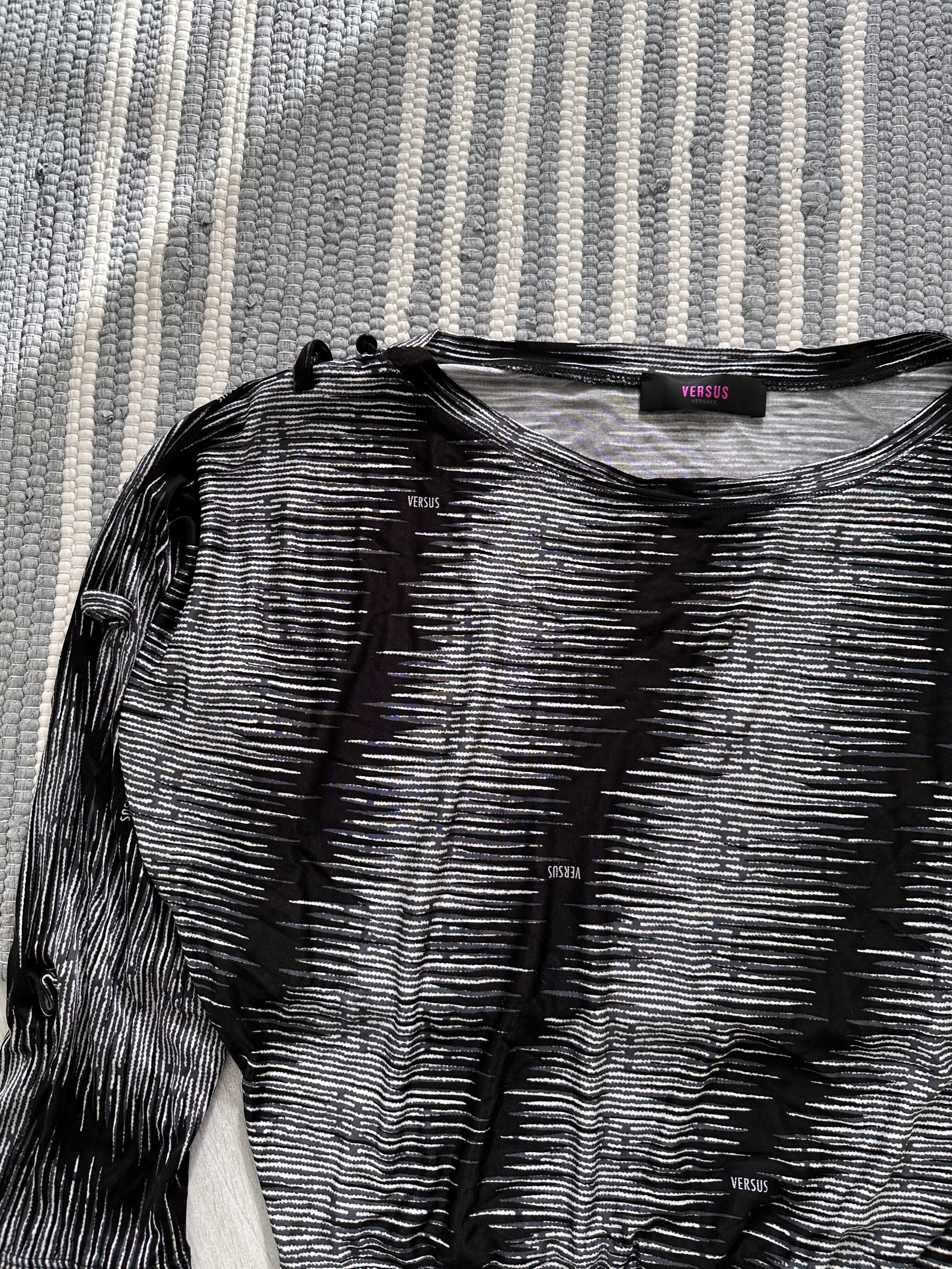 Versace Versus Versace Viscose Blouse Size M / US 6-8 / IT 42-44 - 4 Thumbnail