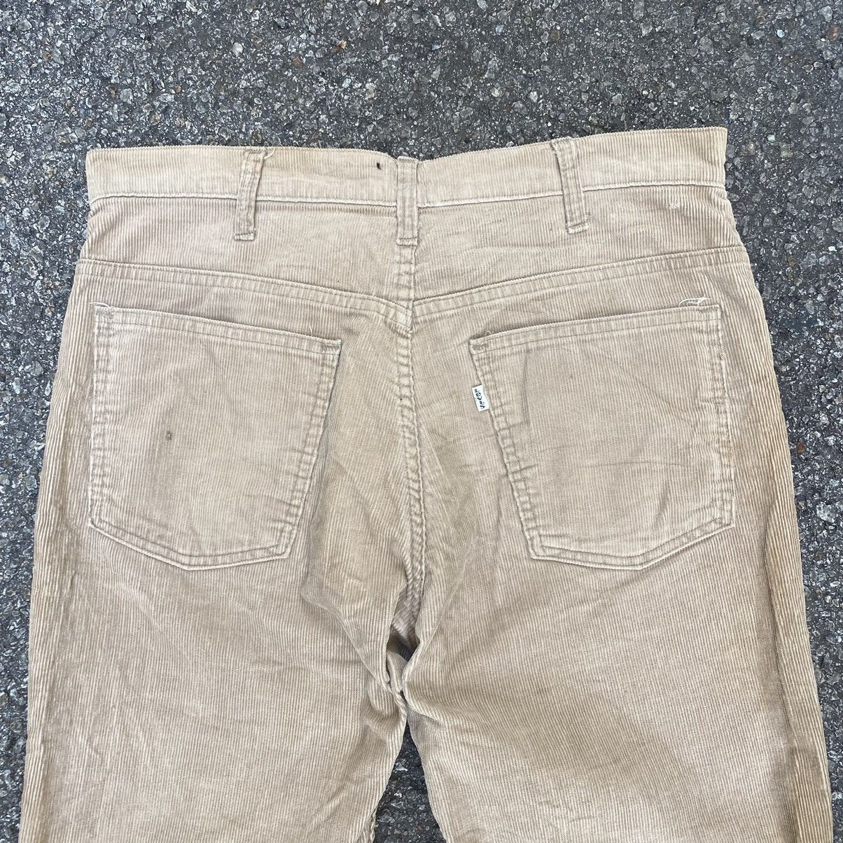 Levi's Vintage Levis 70s Button #3 Corduroy Flare Bootcut Talon 42 Size US 33 - 11 Thumbnail