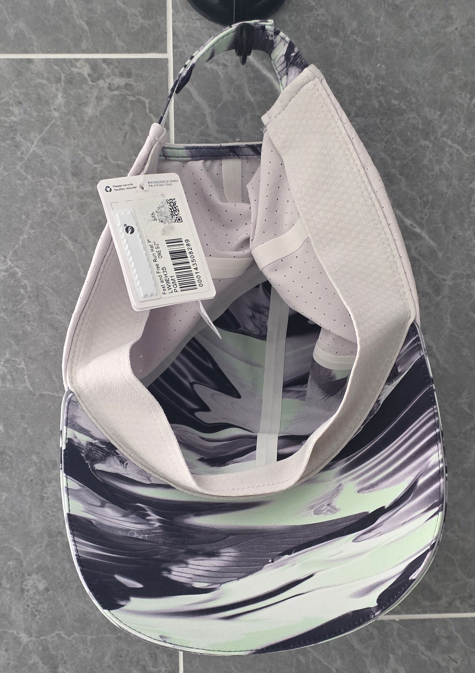 Lululemon NWT Lululemon Fast Free Running Hat Vent Paint Glide Multi Size ONE SIZE - 2 Thumbnail