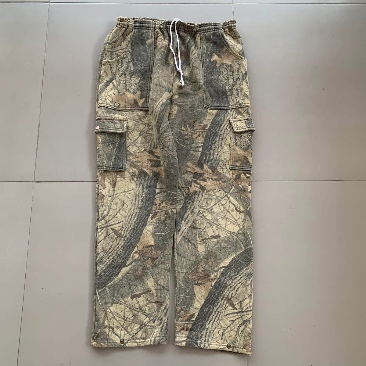 Wrangler 30-34 Crazy Vintage Y2K Real-tree Camo Carhartt Style Size US 32 / EU 48 - 1 Thumbnail