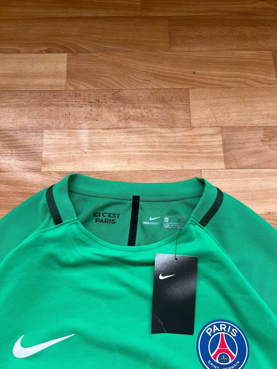 Nike NEW! 2016 PSG PARIS SAINT GERMAIN GK PLAYER ISSUED JERSEY Size US XXL / EU 58 / 5 - 4 Thumbnail