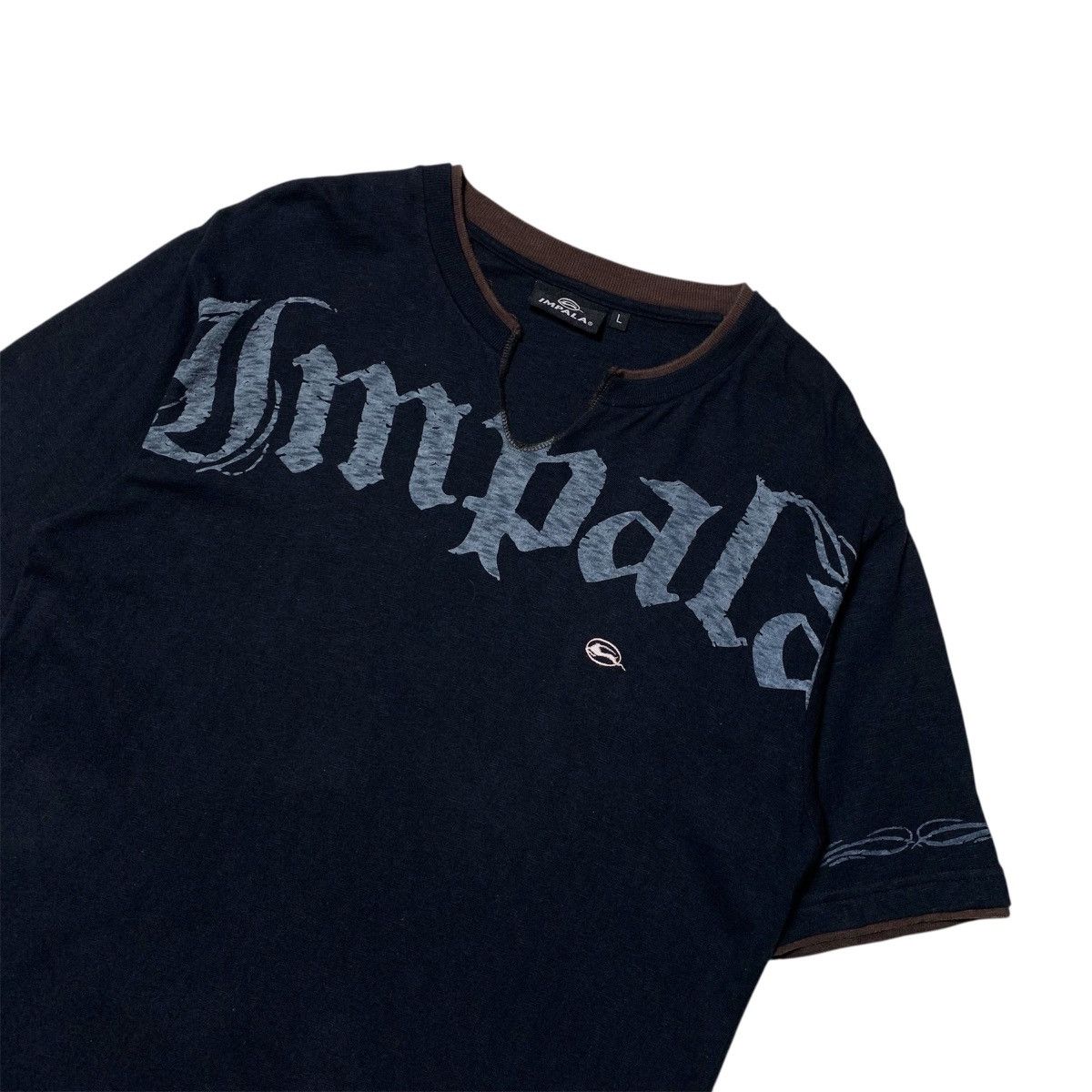 Japanese Brand 2000s Impala Poem Gothic Font Punk Style Tshirt Size US L / EU 52-54 / 3 - 5 Thumbnail