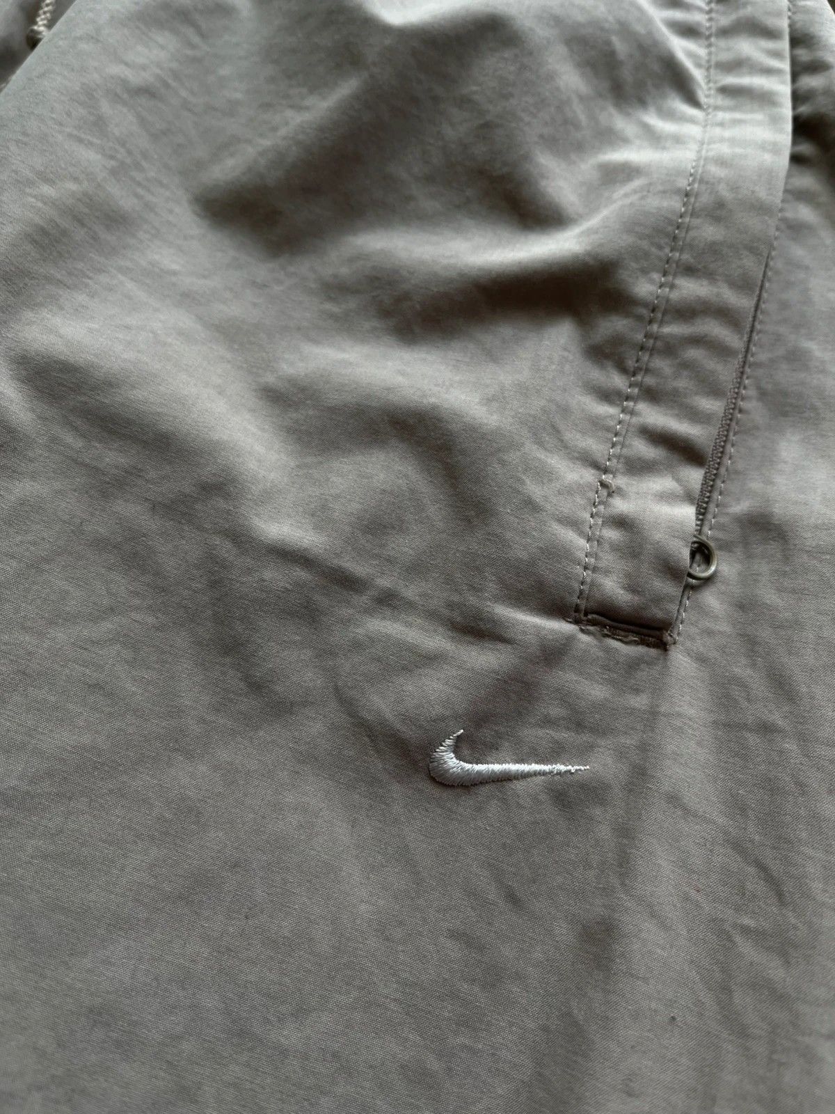 Nike Nike Sz M Made in Sri Lanka 2000s Y2K Rare Beige Size US 33 - 4 Thumbnail