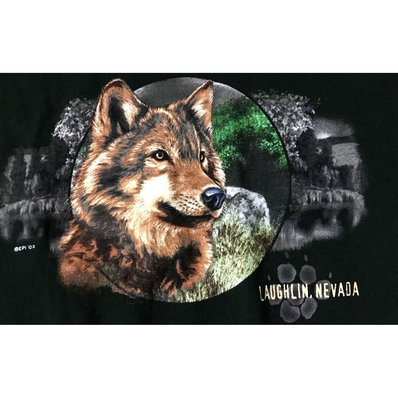 Gildan VINTAGE Nevada Wolf Shirt M Green 90s Bleach Animals Outdoor Nature Grunge USA Shirts Mens Size US M / EU 48-50 / 2 - 2 Thumbnail