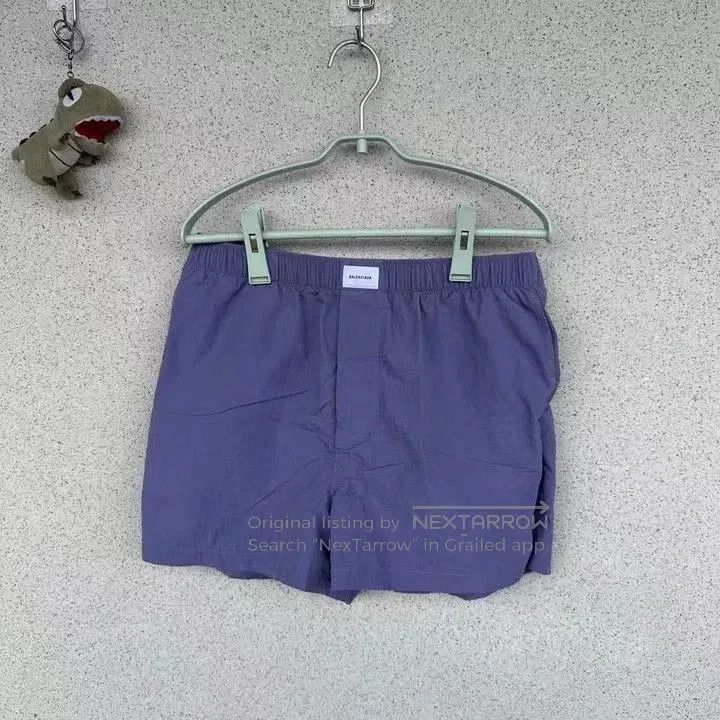 Japanese Brand Balenciaga Front Small Logo Shorts. Size US 40 / EU 56 - 1 Thumbnail