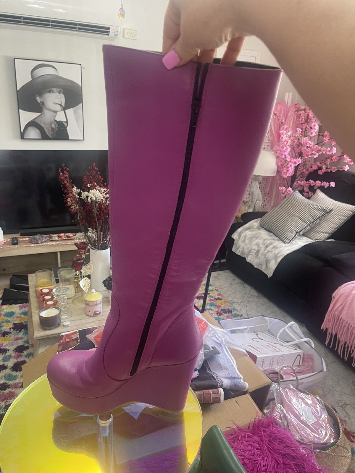 Other Knee high brand new Italian made Size US 9 / IT 39 - 6 Thumbnail