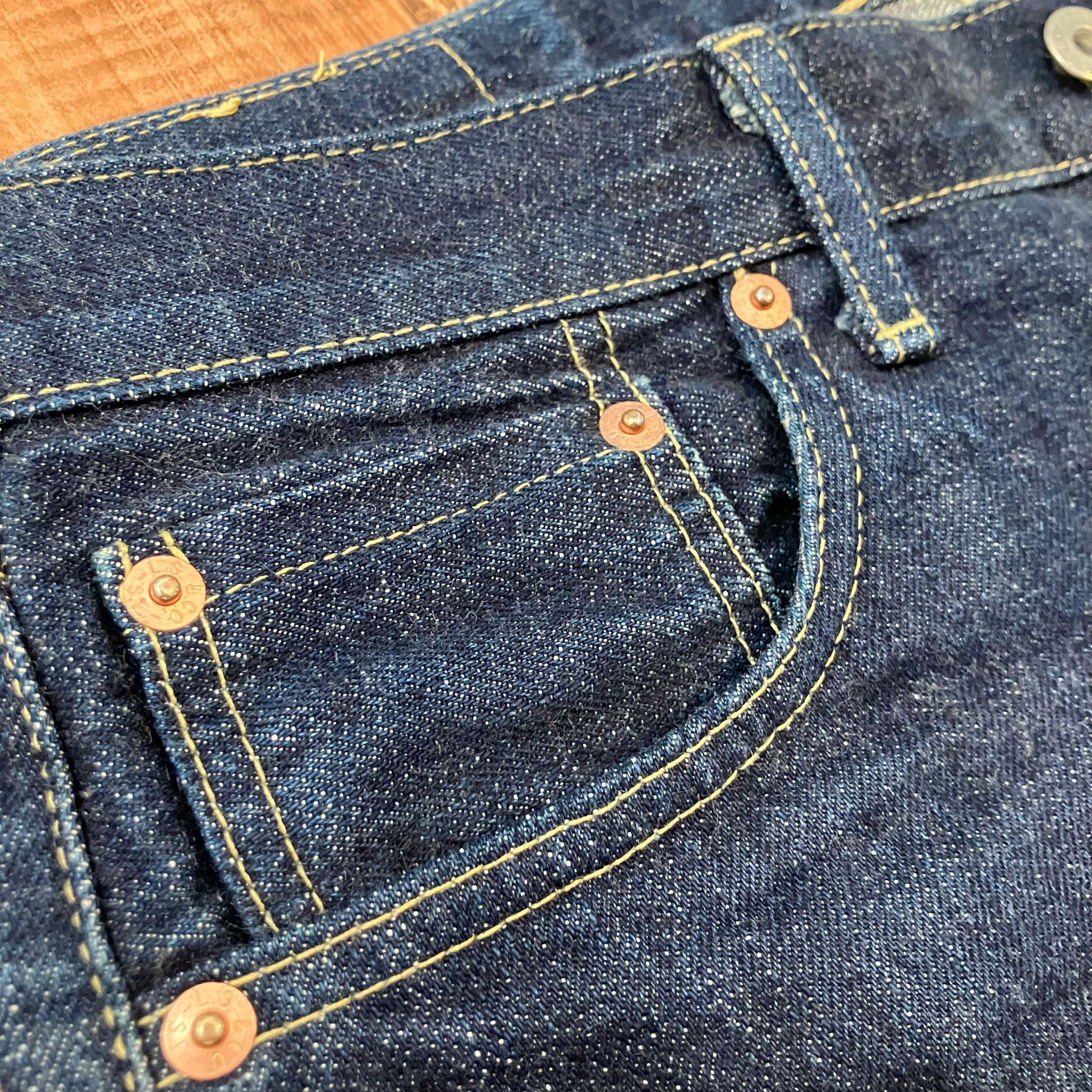 Levi's Vintage Clothing LEVI’S 702XX W31 x L29 from 2003 Made in Japan Rare Size US 31 - 8 Thumbnail