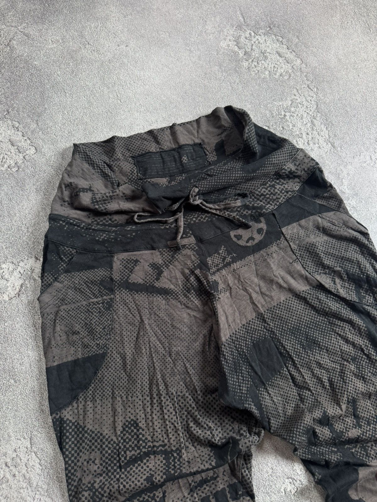 Rundholz Rundholz L Avantgarde comics harem pants chinos trousers Size 27" / US 4 / IT 40 - 2 Thumbnail