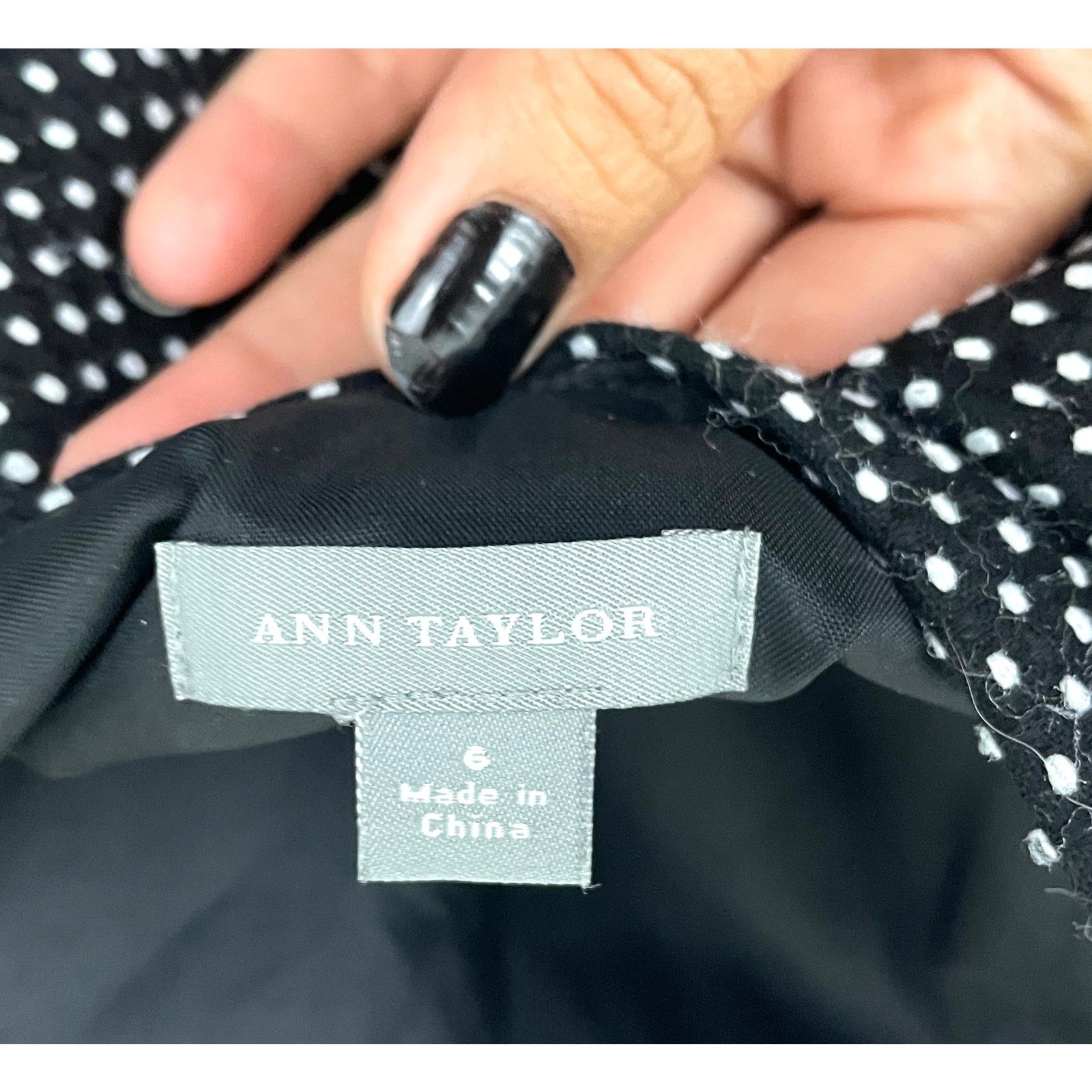 Ann Taylor Ann Taylor Dress Black Strapless Built-in Bra Size 6 Size M / US 6-8 / IT 42-44 - 3 Thumbnail