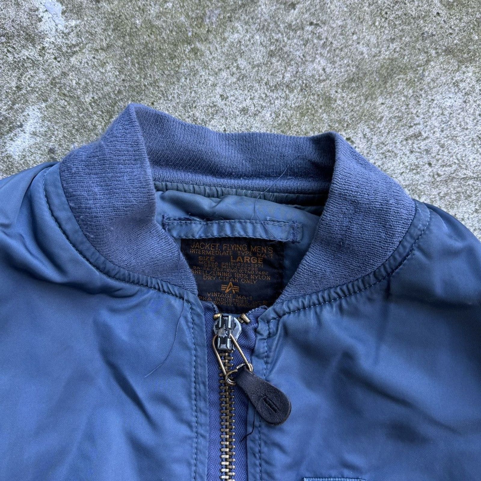 Vintage 80s USAF MA-1 Blue Bomber Jacket Faded Distressed ERD Grunge Size US L / EU 52-54 / 3 - 3 Thumbnail