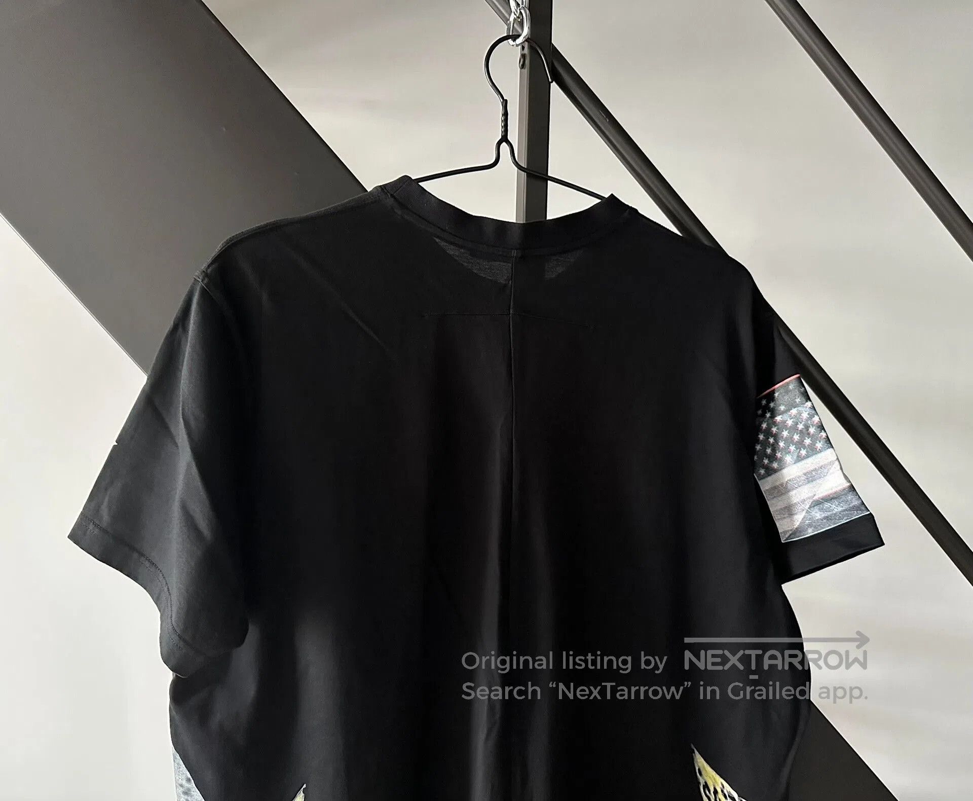 Givenchy Givenchy Orchid T-Shirt for Oversized Wear. Size US M / EU 48-50 / 2 - 5 Thumbnail