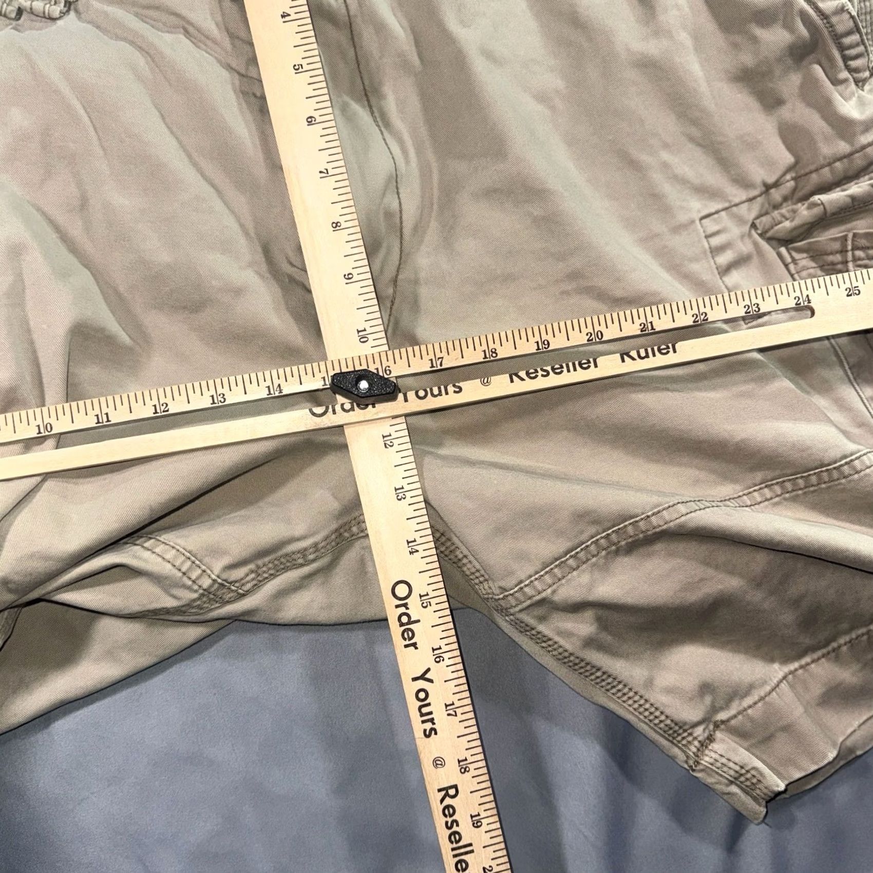 Polo Ralph Lauren VINTAGE Polo Ralph Lauren Paratrooper Cargo Shorts Khaki Tan Size 42 Men Beig e Casual Size US XL / EU 56 / 4 - 8 Thumbnail