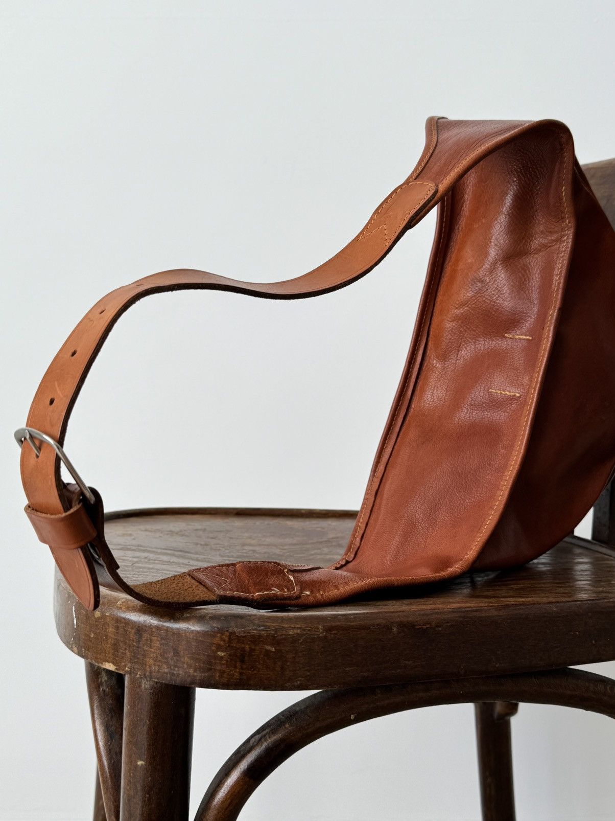 Vintage 1960s Vintage Swiss Made Leather Waist/Shoulder Bag Size ONE SIZE - 9 Thumbnail