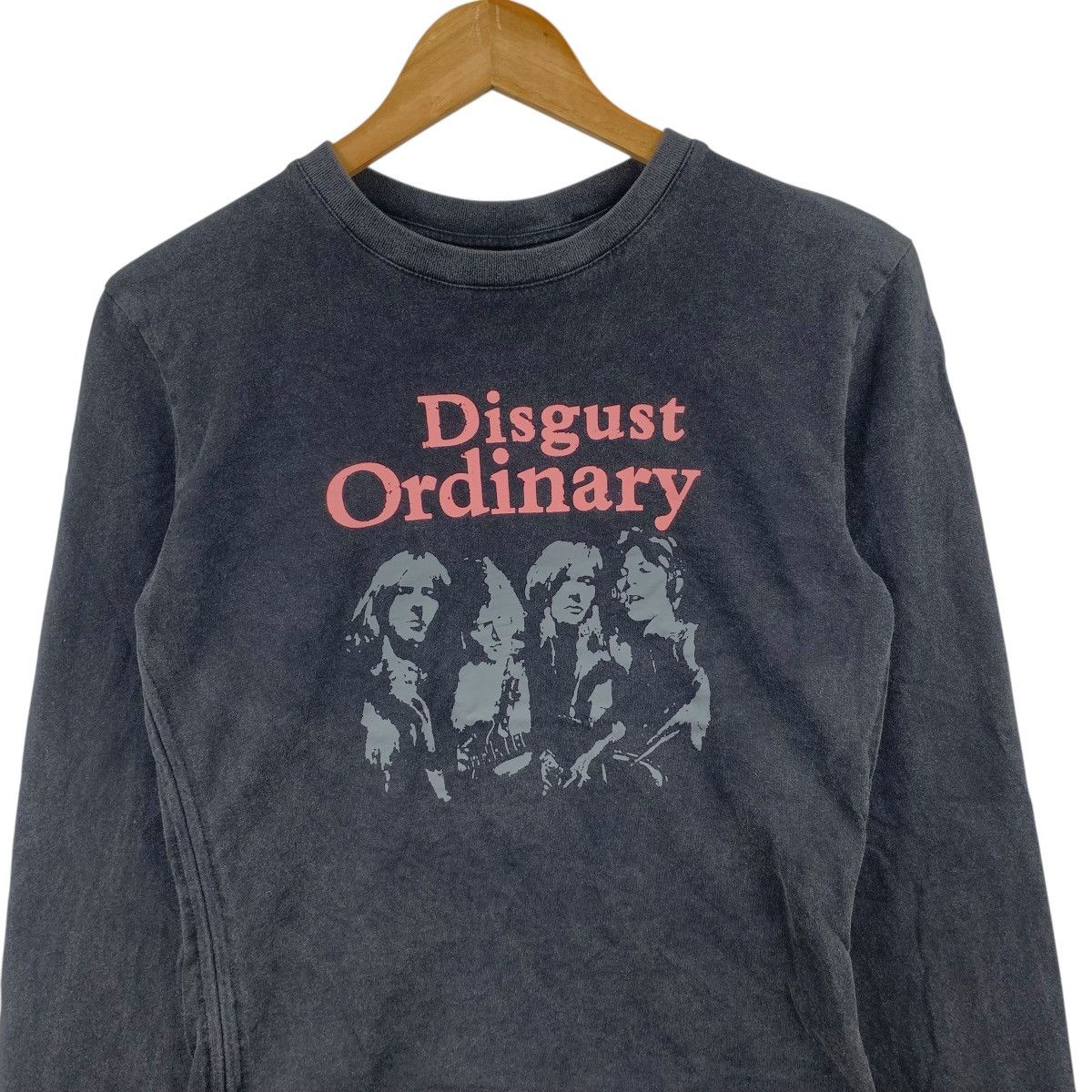Other DISGUST ORDINARY BAND Stone Faded Design Tee Shirt Top Size S / US 4 / IT 40 - 4 Thumbnail