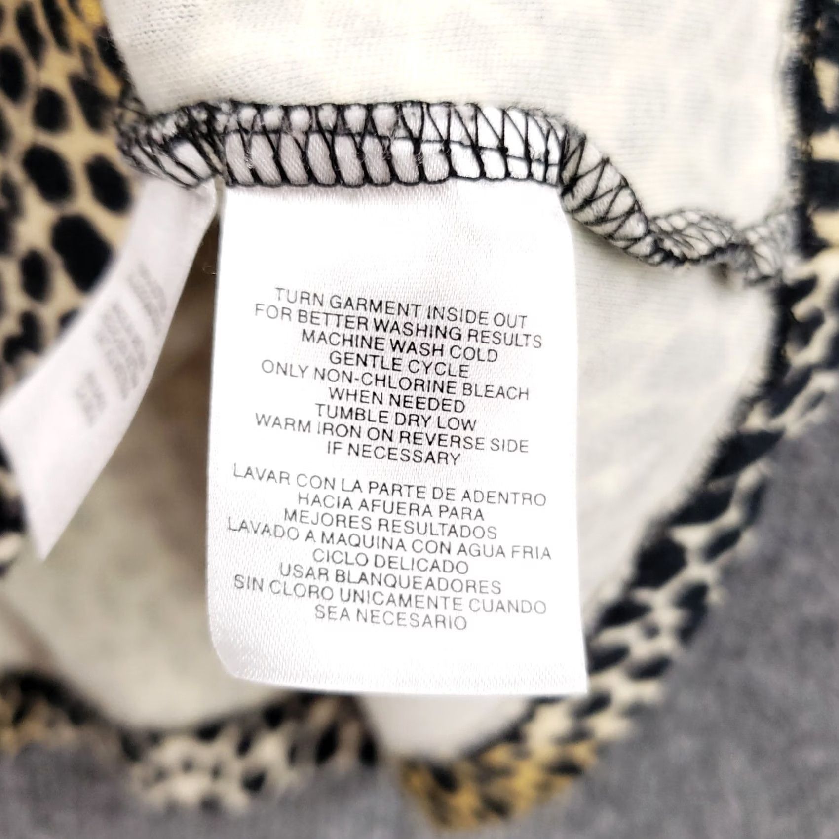 Jones New York Jones New York T-Shirt Women XL Black Signature Cropped Animal Print Cotton Size XL / US 12-14 / IT 48-50 - 5 Thumbnail